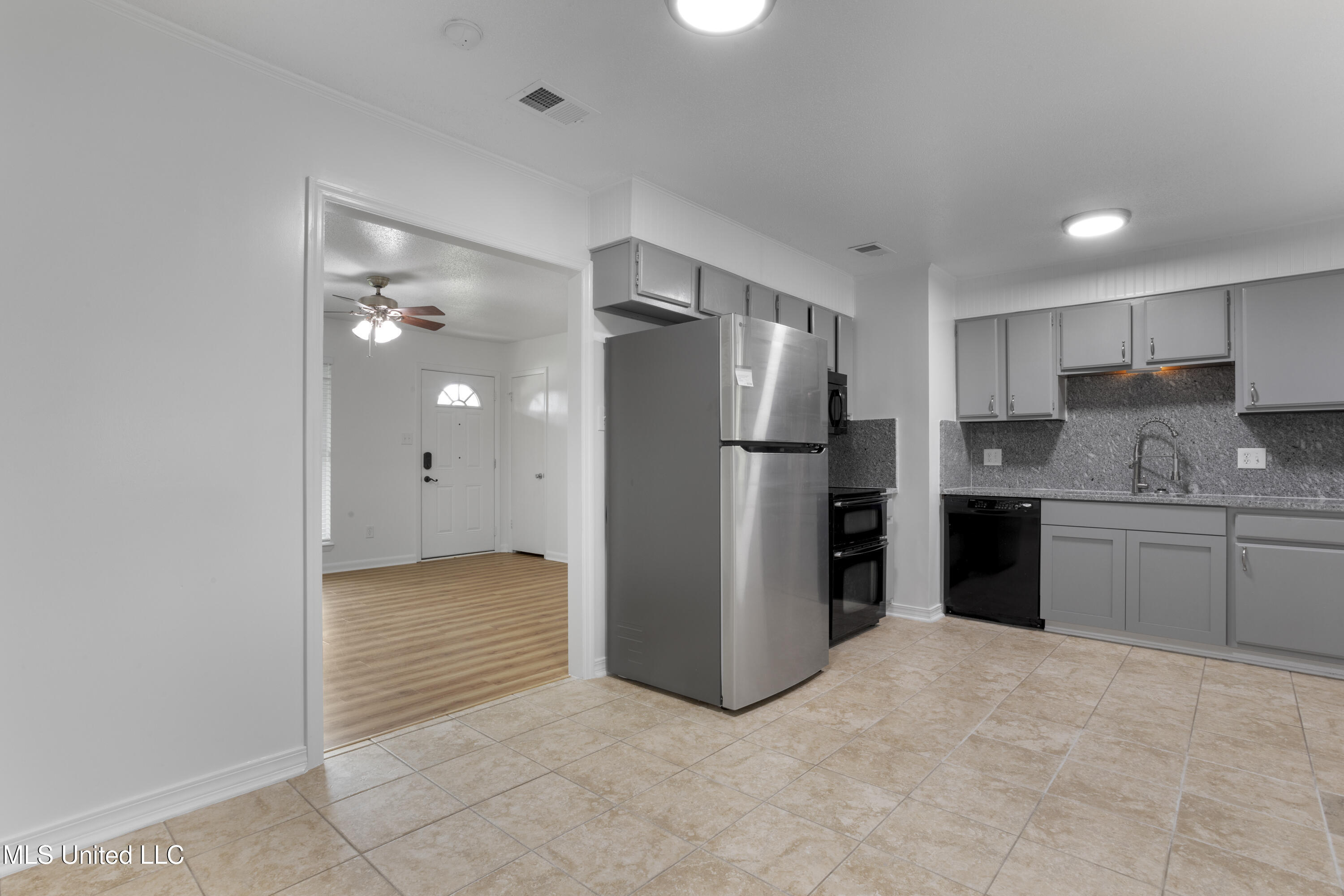 100 Grand Teton Drive, Ocean Springs, Mississippi image 11