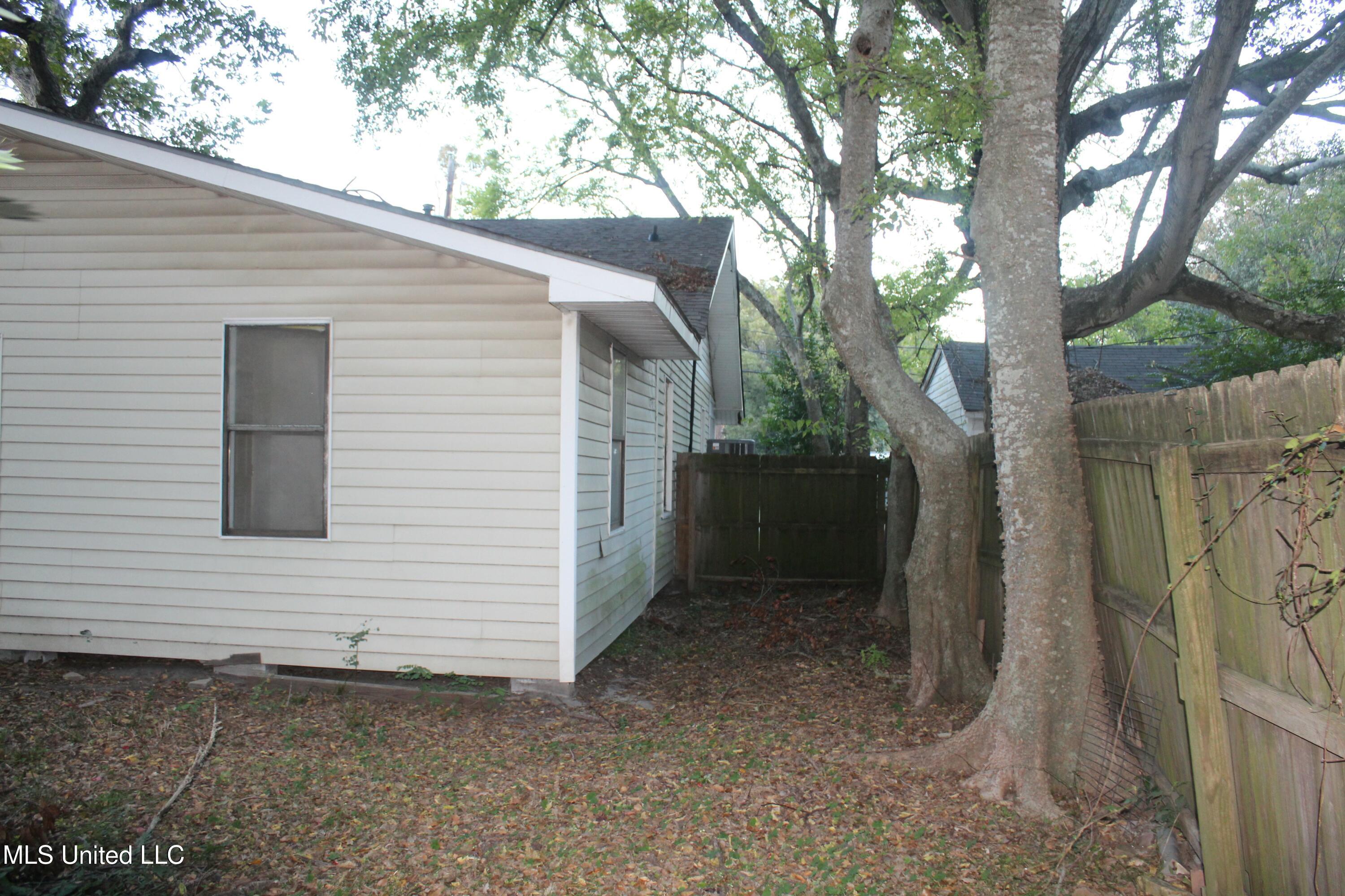 706 Mckinley Avenue, Pascagoula, Mississippi image 17