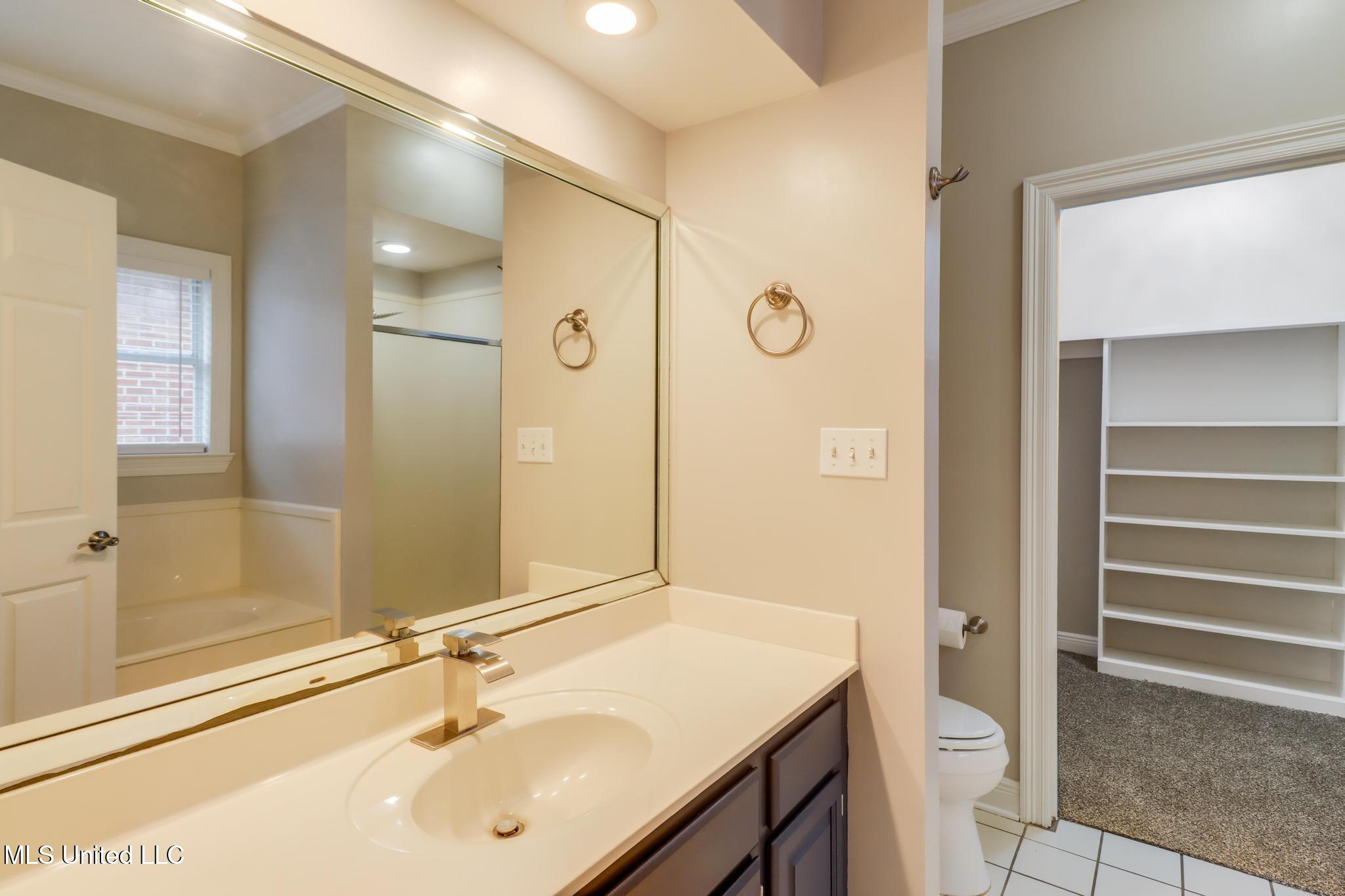 2616 Rue Palafox, Biloxi, Mississippi image 13