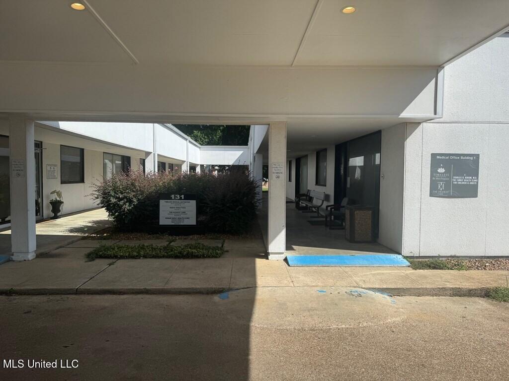 131 Jefferson Davis Boulevard