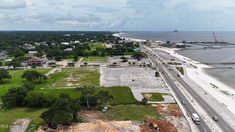 Vacant Land For Sale - 102 W Beach Boulevard<br/> Harrison County, Long Beach, MS 39560