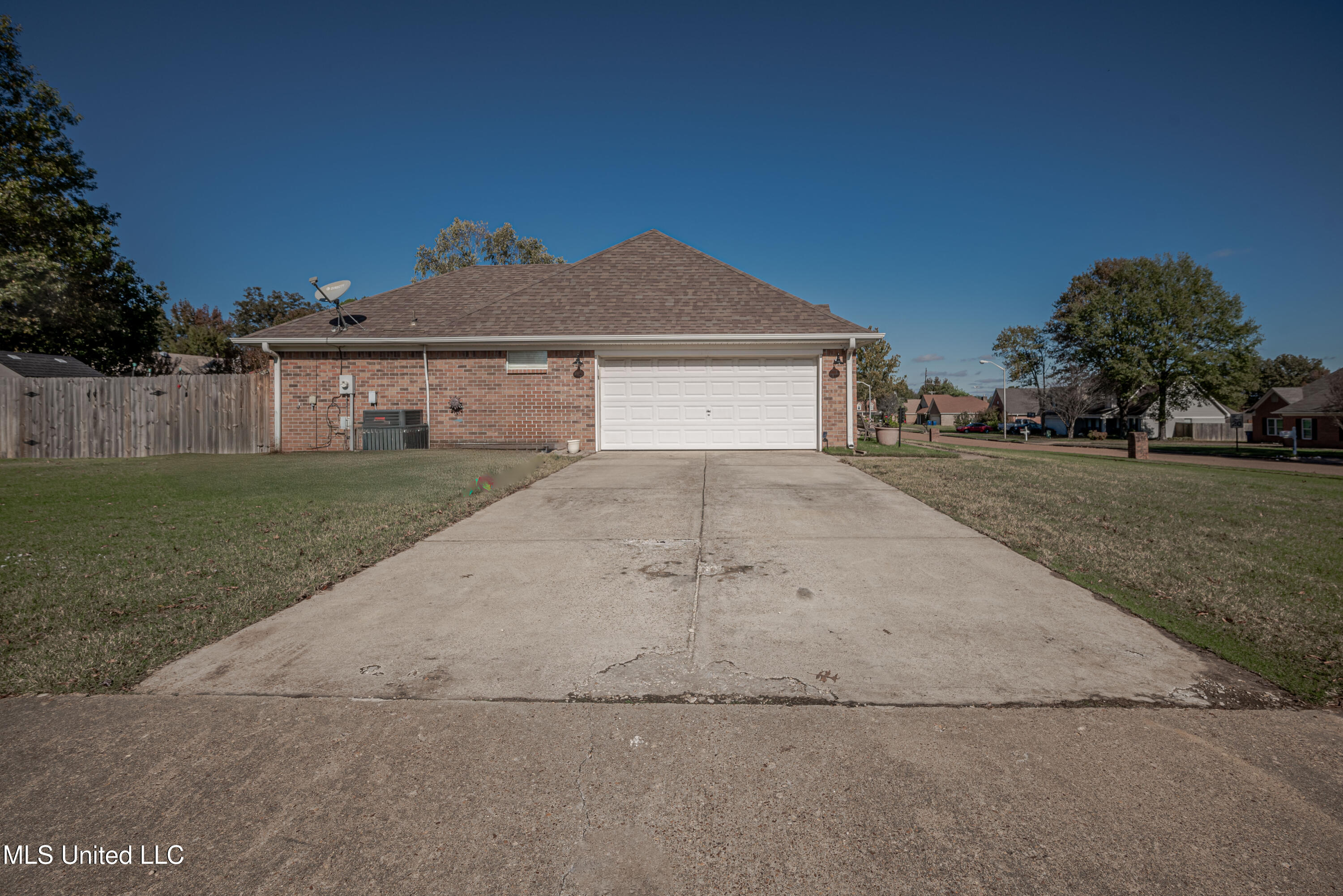 5881 Blocker Street, Olive Branch, Mississippi image 3