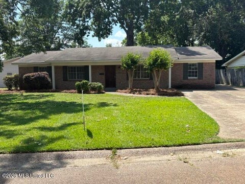 Homes For Sale - 1007 Corinne Drive<br/> Leflore County, Greenwood, MS 38930
