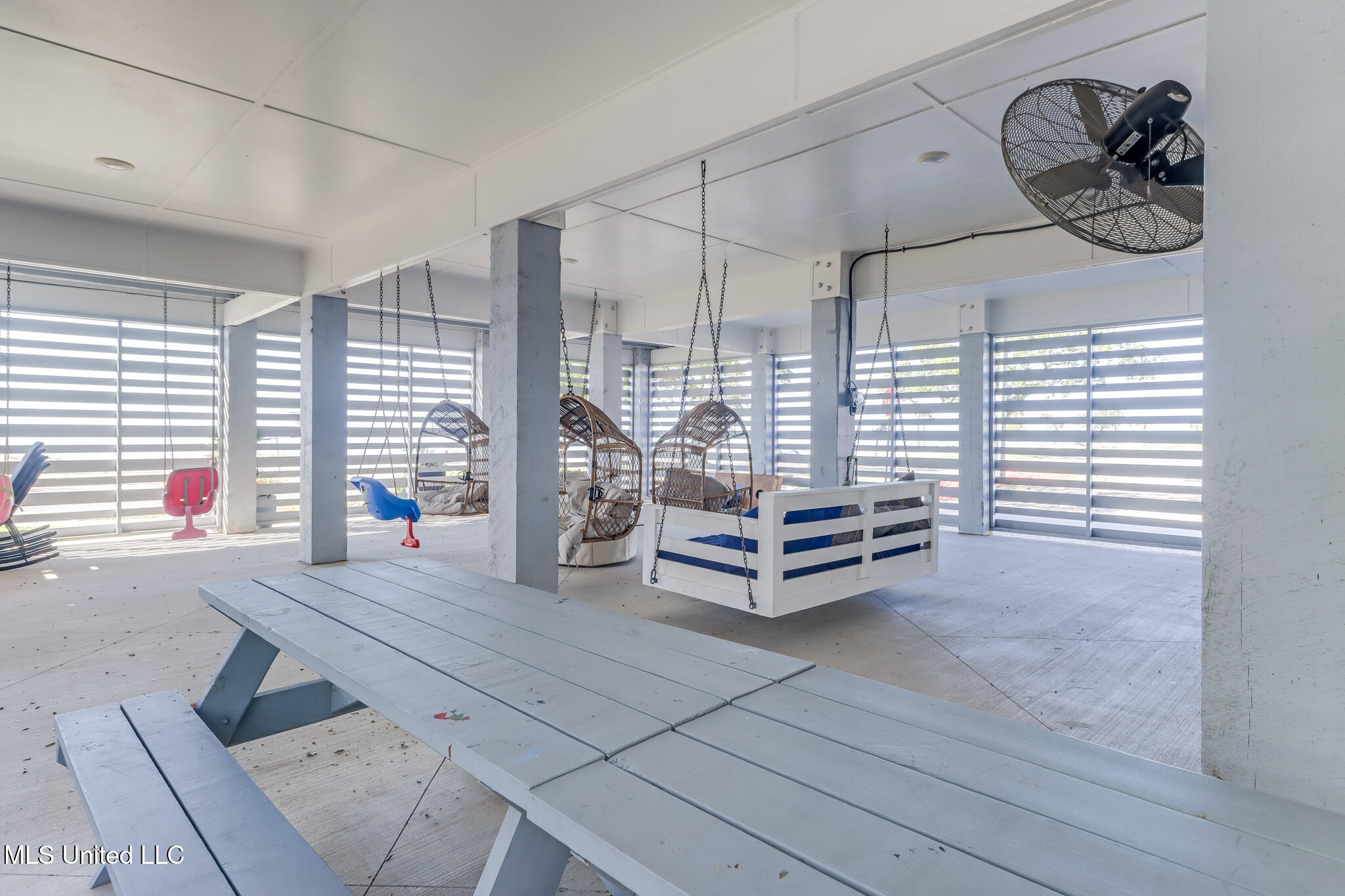 4832 W Beach Boulevard, Gulfport, Mississippi image 35