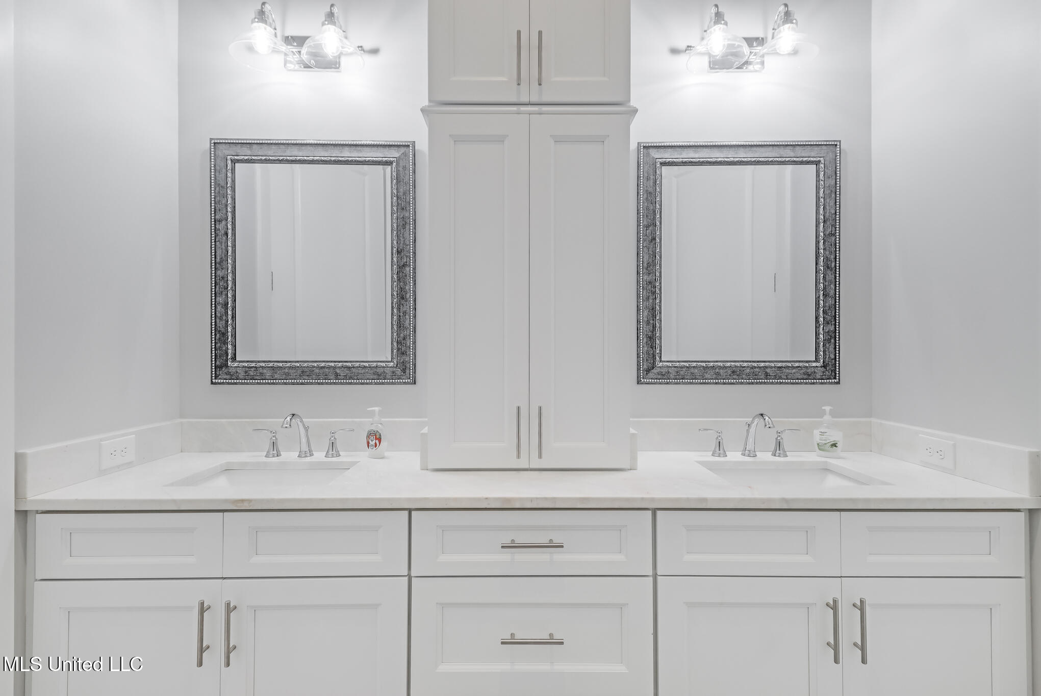 4832 W Beach Boulevard, Gulfport, Mississippi image 24