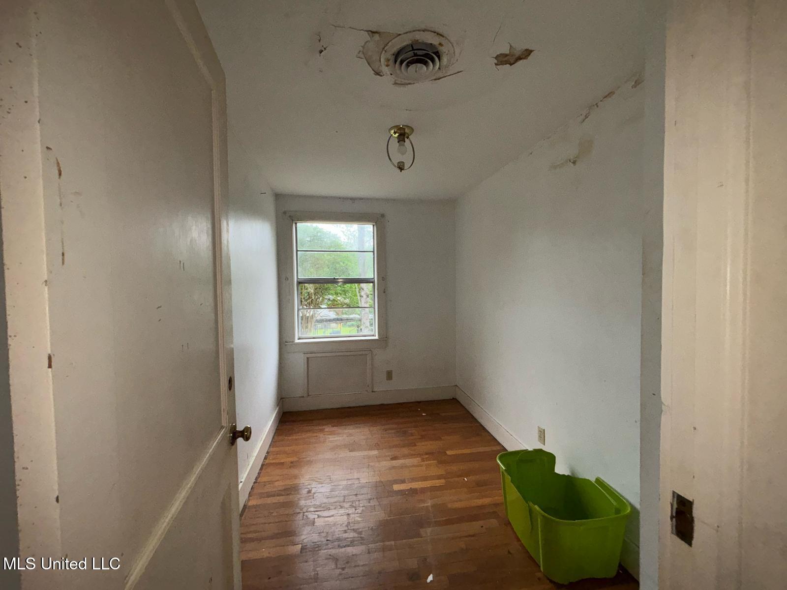 1310 Division Street, Vicksburg, Mississippi image 36