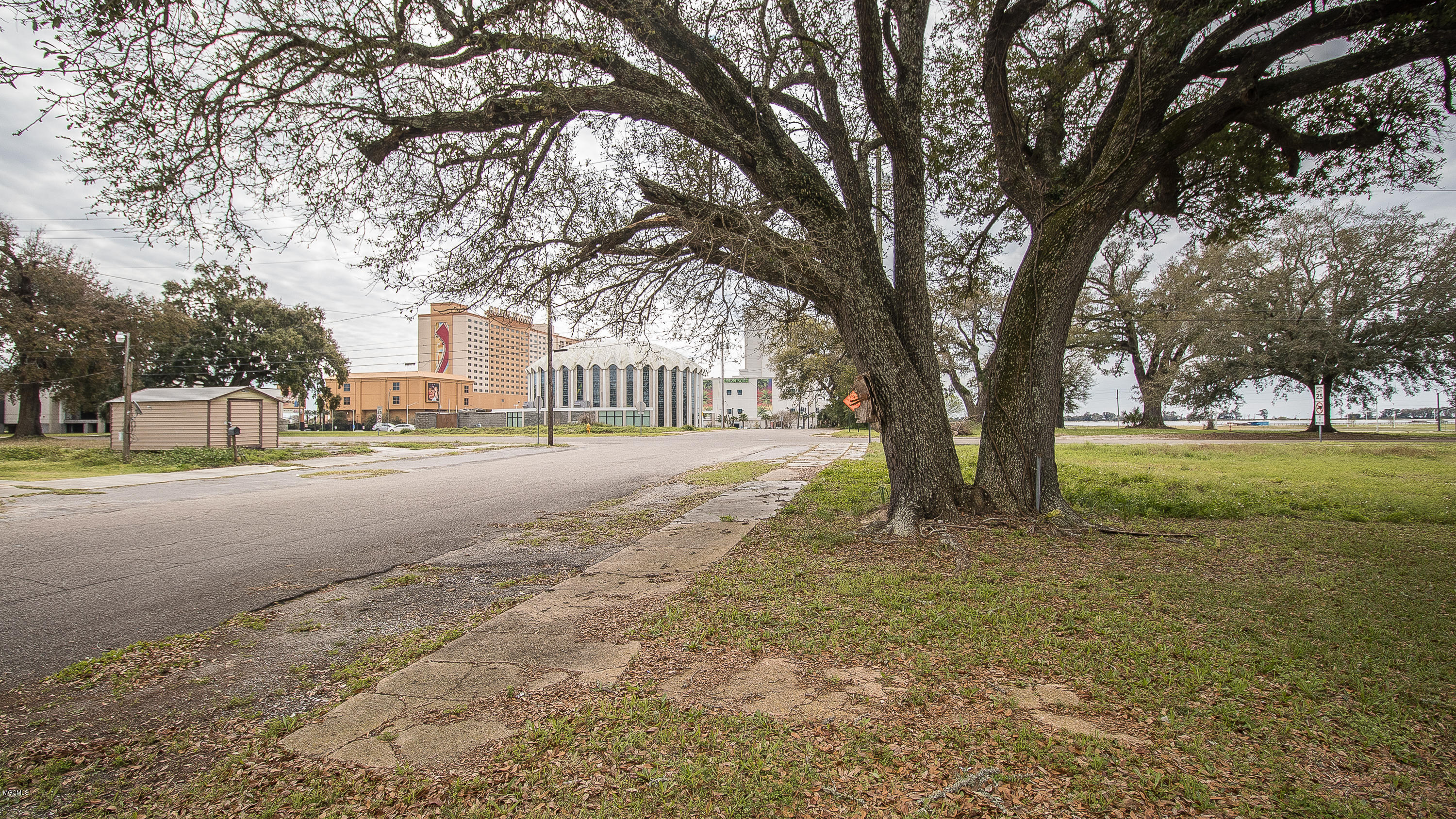 121 Cedar Street, Biloxi, Mississippi image 9