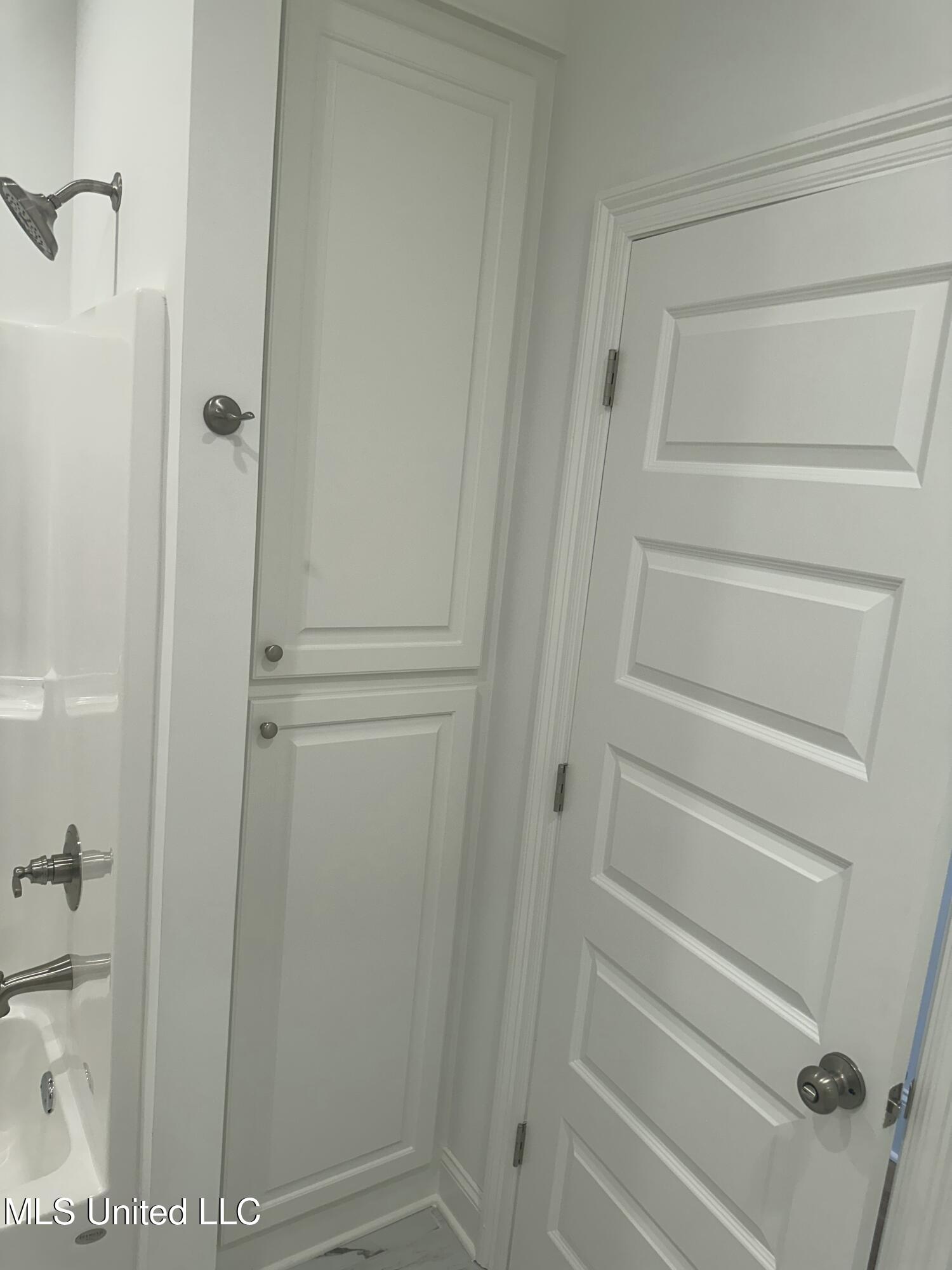 448 Aurora Circle, Canton, Mississippi image 26