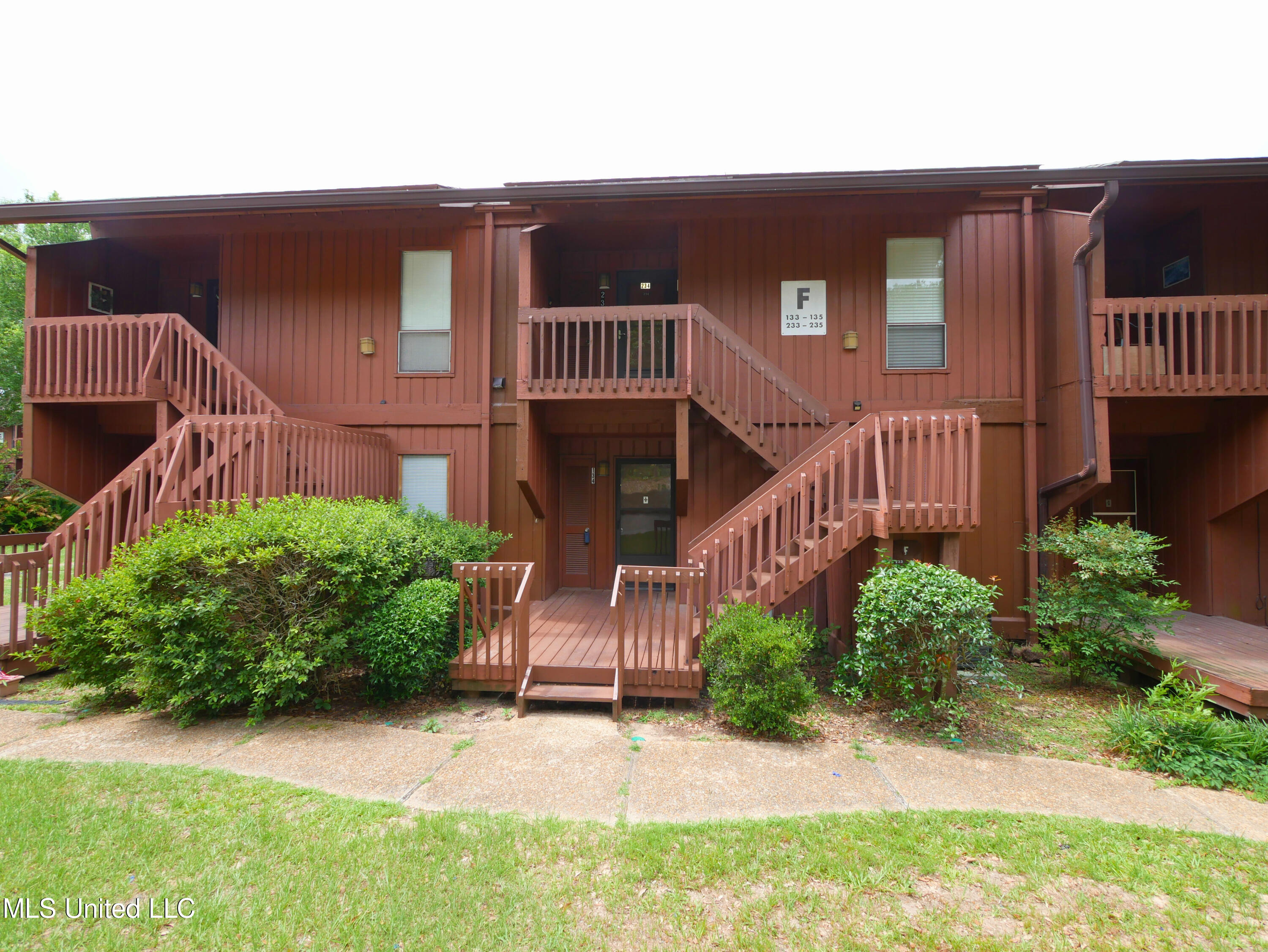 134 Lakeside Villa #F, Diamondhead, Mississippi image 2