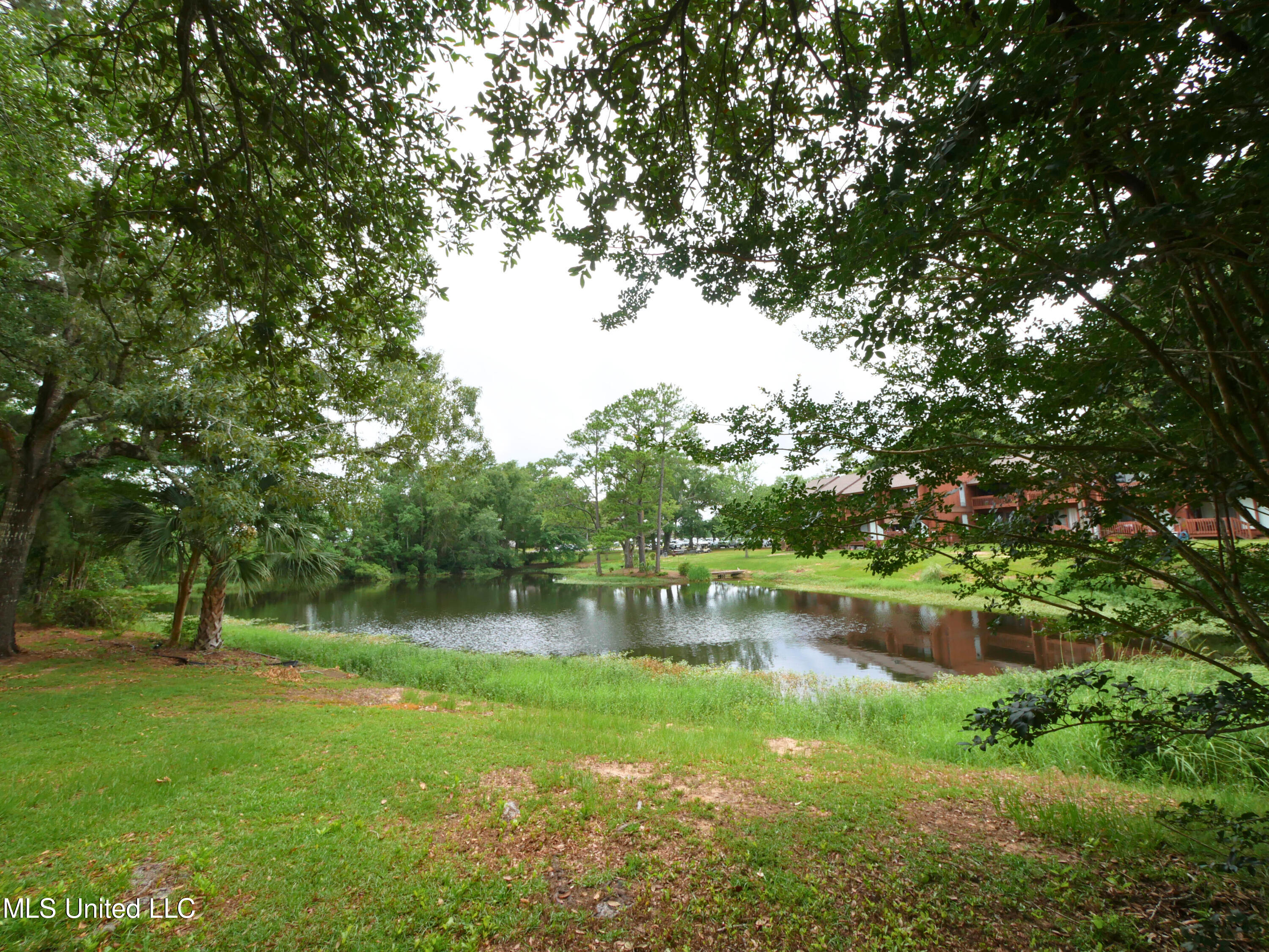 134 Lakeside Villa #F, Diamondhead, Mississippi image 5