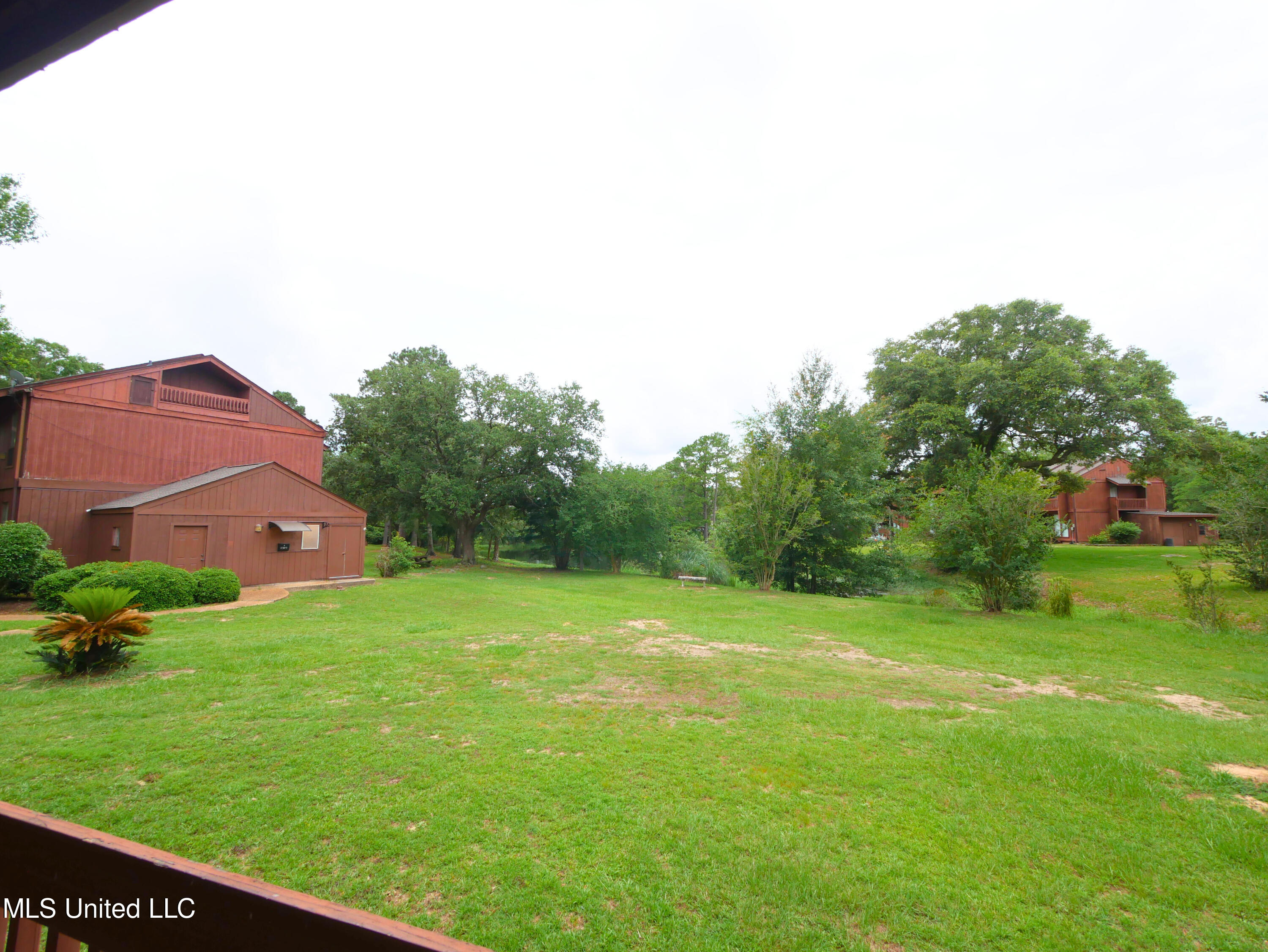 134 Lakeside Villa #F, Diamondhead, Mississippi image 4