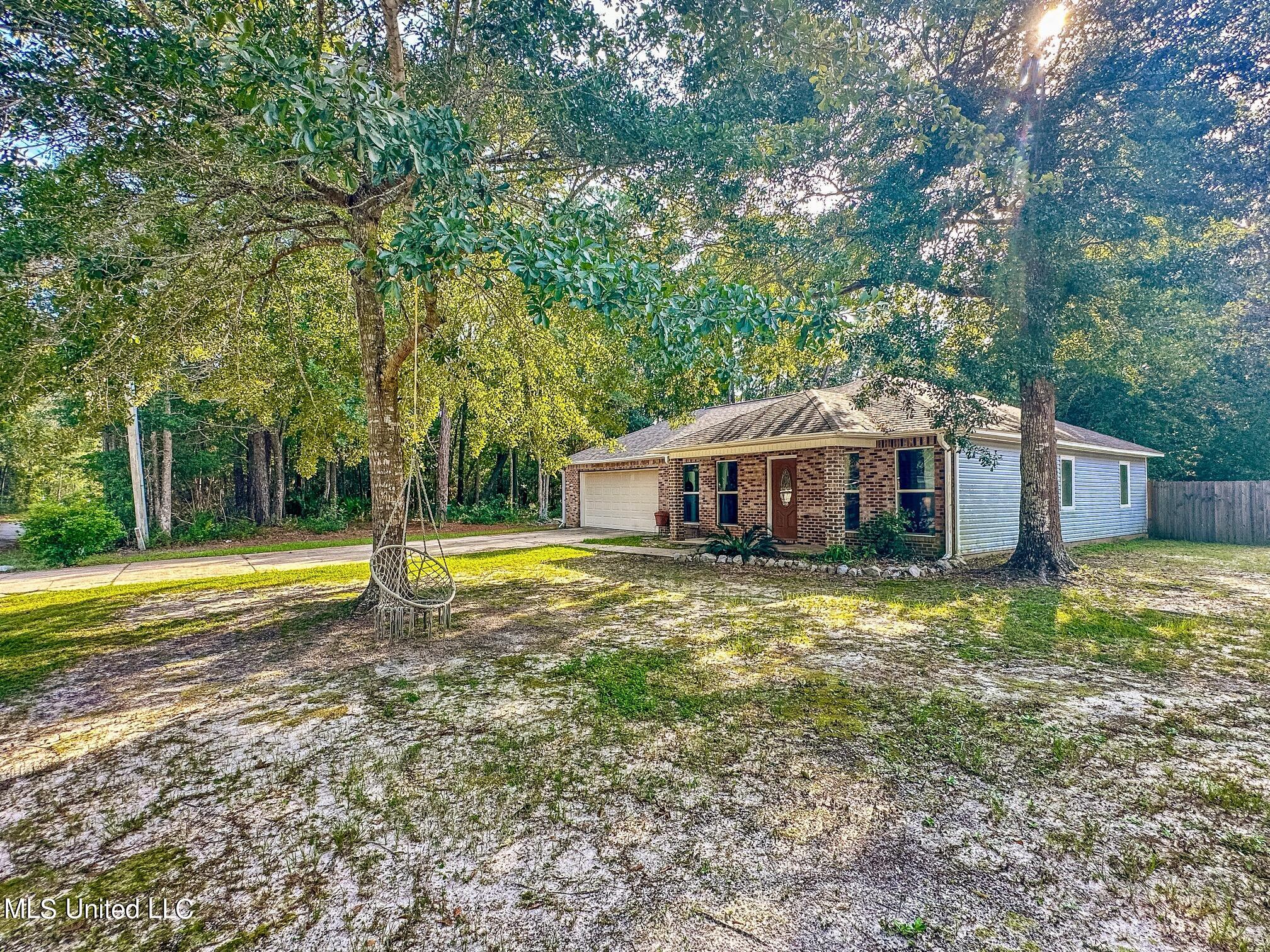 1209 May Street, Ocean Springs, Mississippi image 3