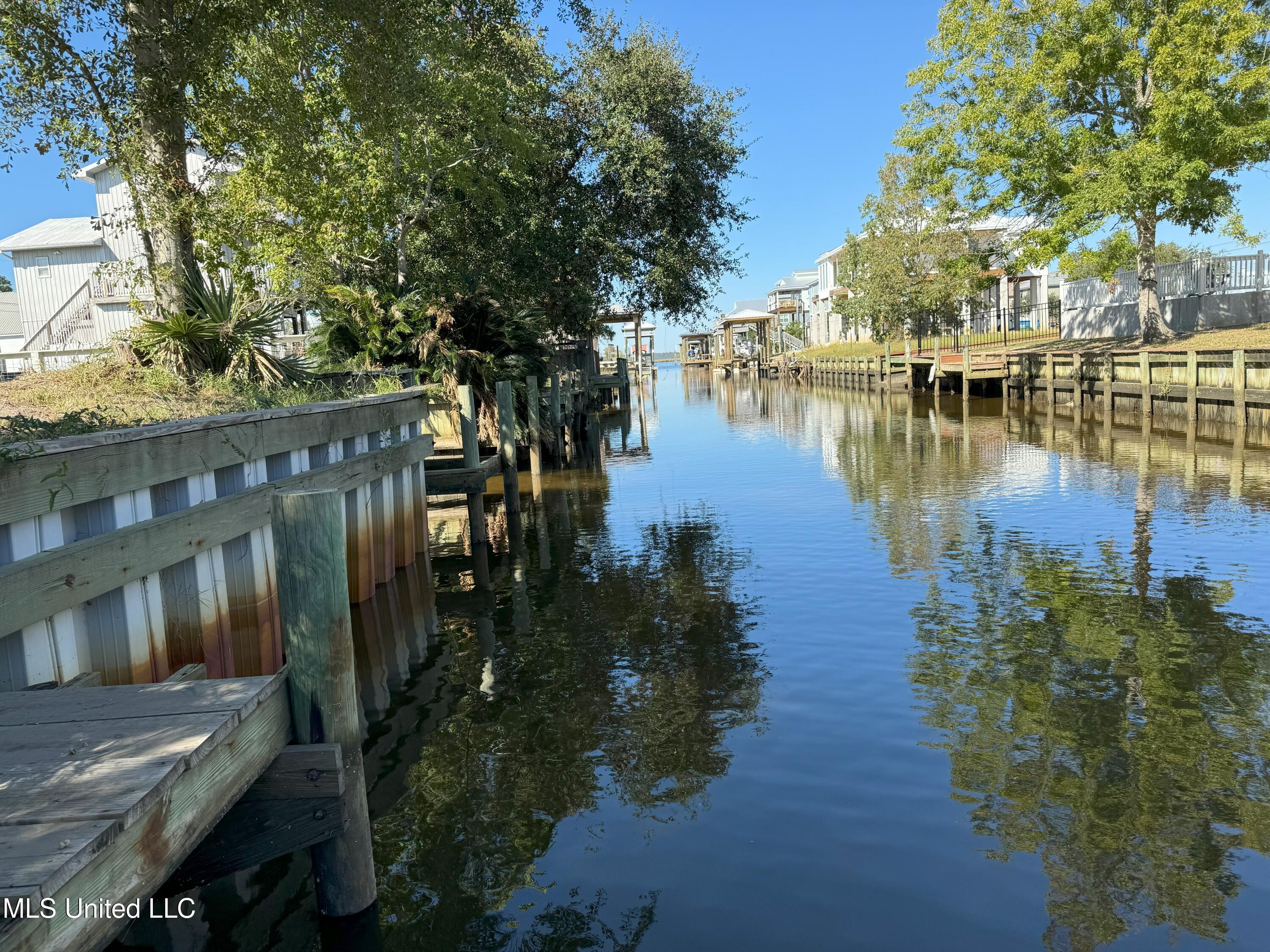 77 Good Street, Bay Saint Louis, Mississippi image 7