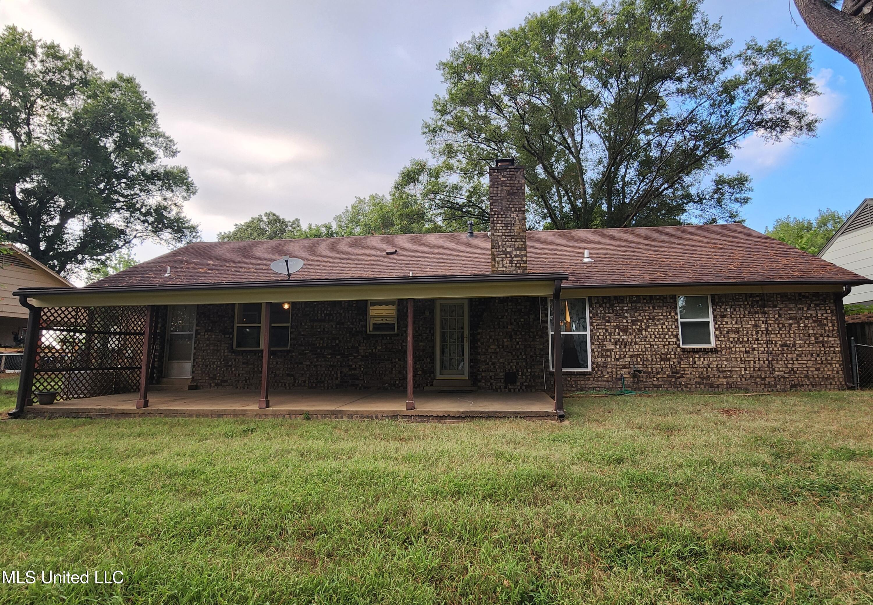 461 N Lakeshore Drive, Southaven, Mississippi image 15