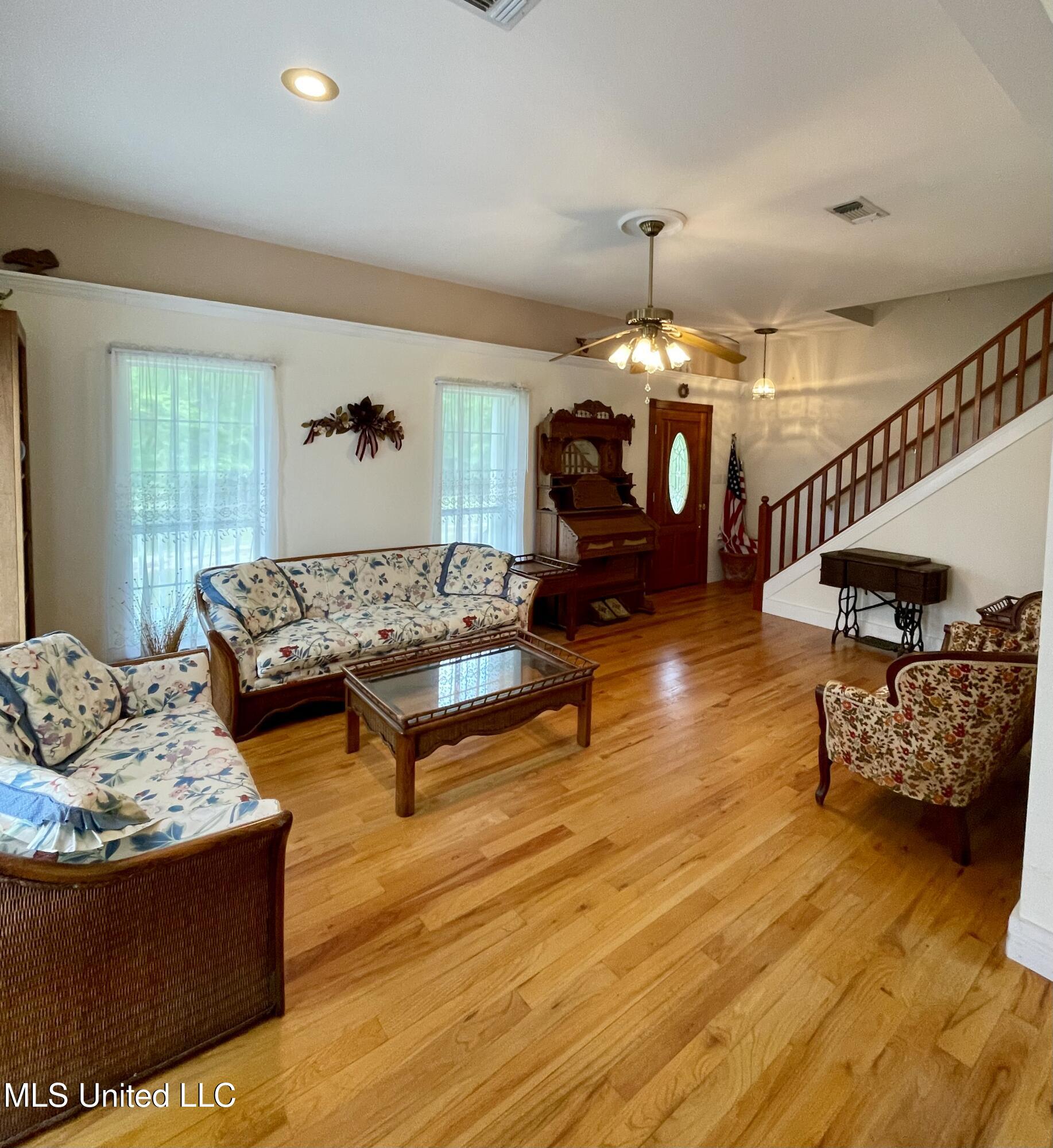 14024 Lorraine Road, Biloxi, Mississippi image 4