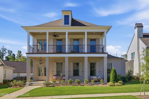 Homes For Sale - 121 Water Street<br/> Madison County, Madison, MS 39110