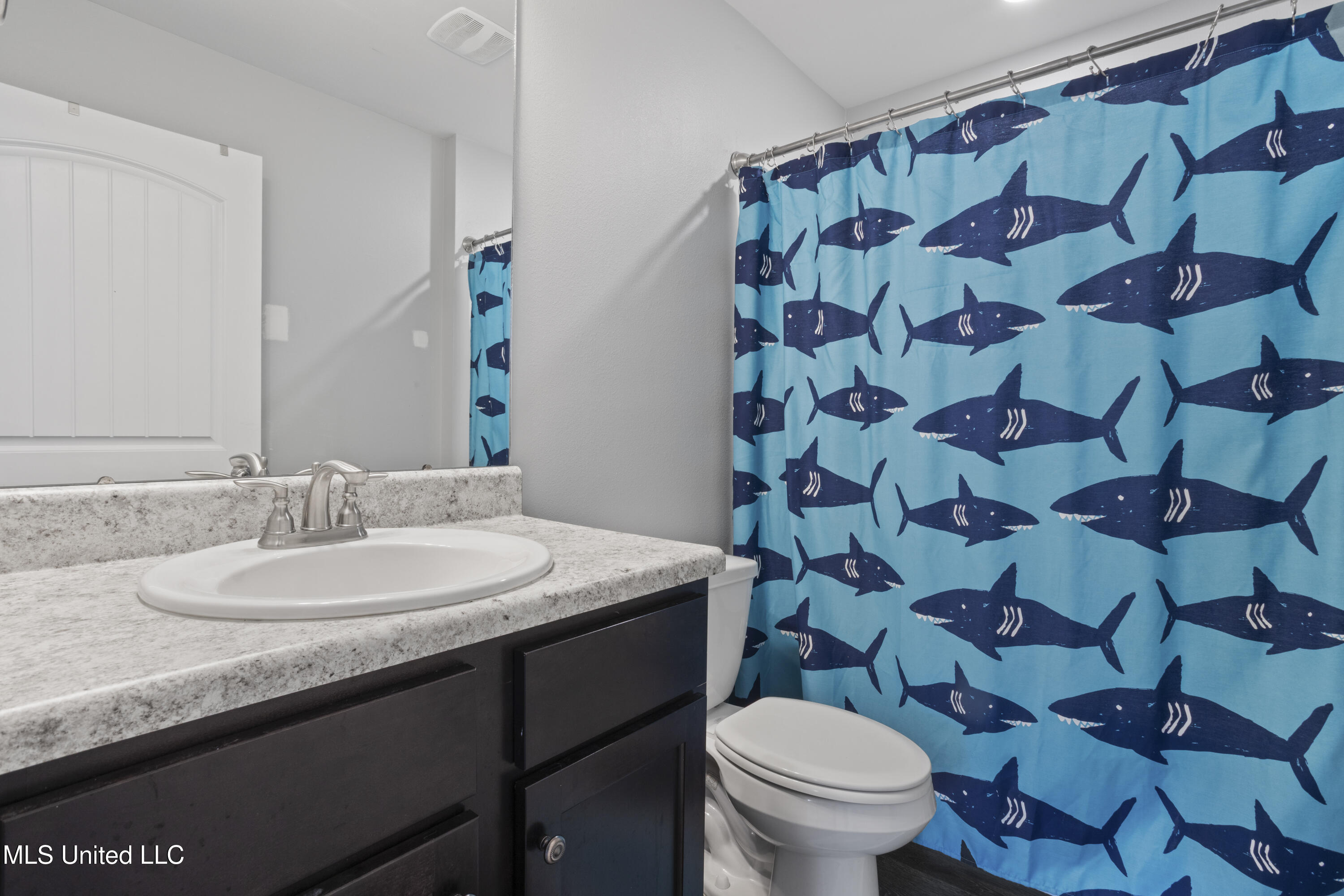 18200 Tiffany Renee Drive, Gulfport, Mississippi image 22