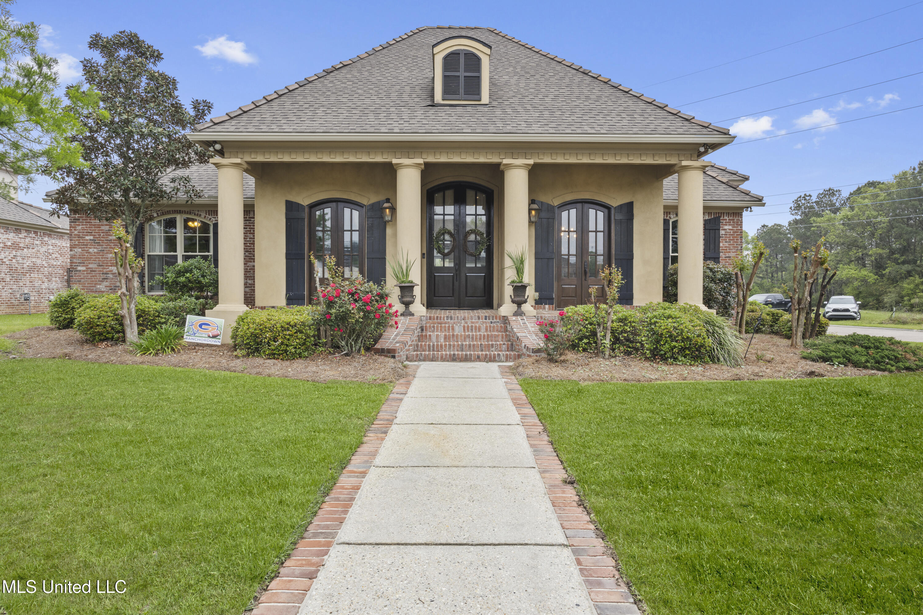 386 Fly Away Court, Biloxi, Mississippi image 1