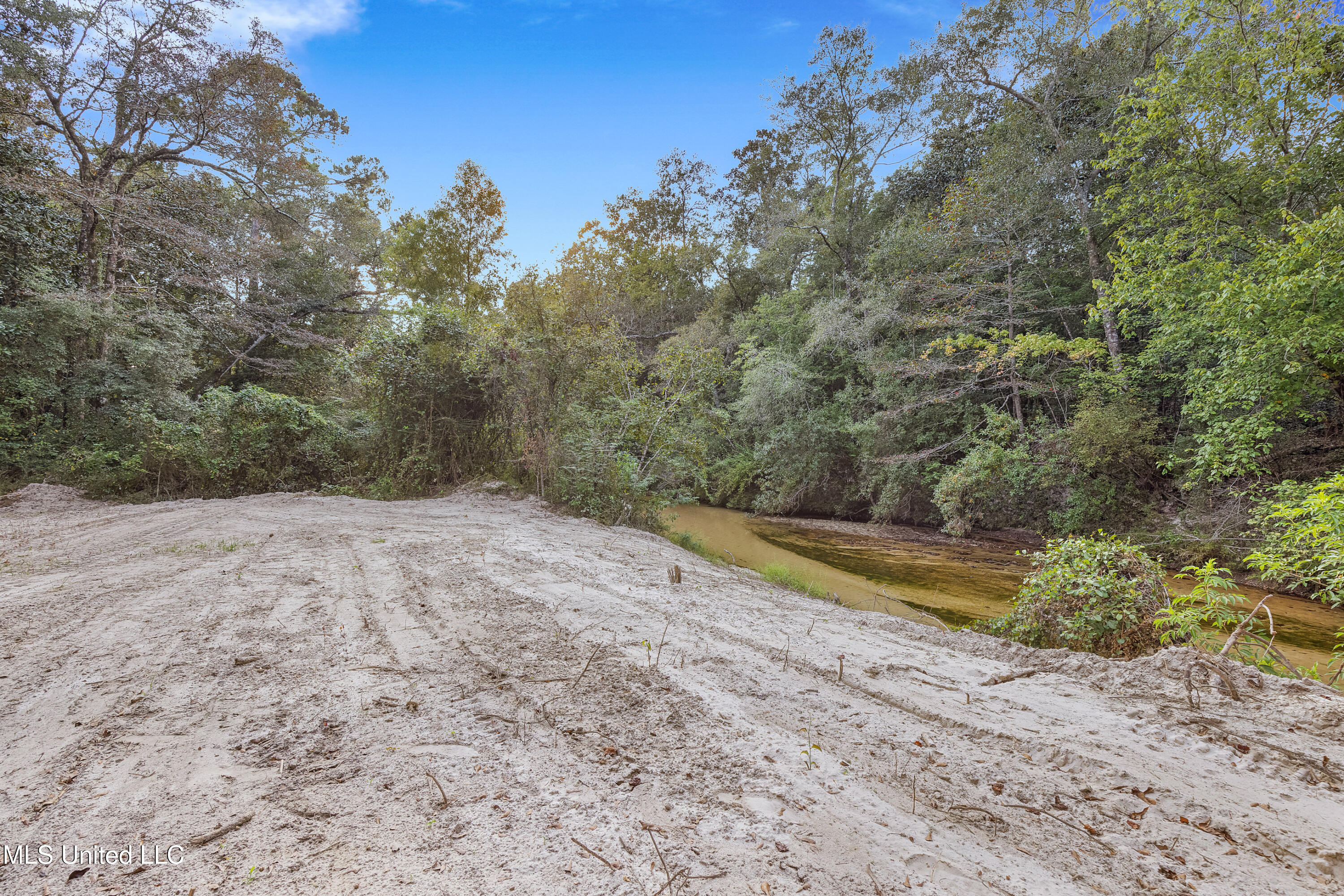 19075 Clearwater Drive, Kiln, Mississippi image 19