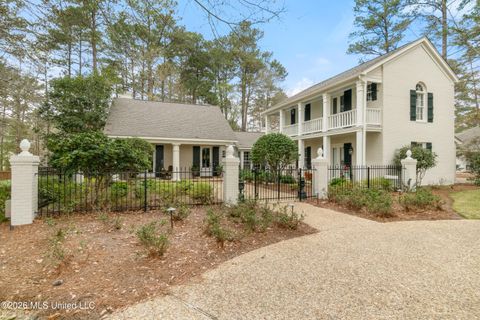 Homes For Sale - 100 W Canebrake Boulevard<br/> Lamar County, Hattiesburg, MS 39402