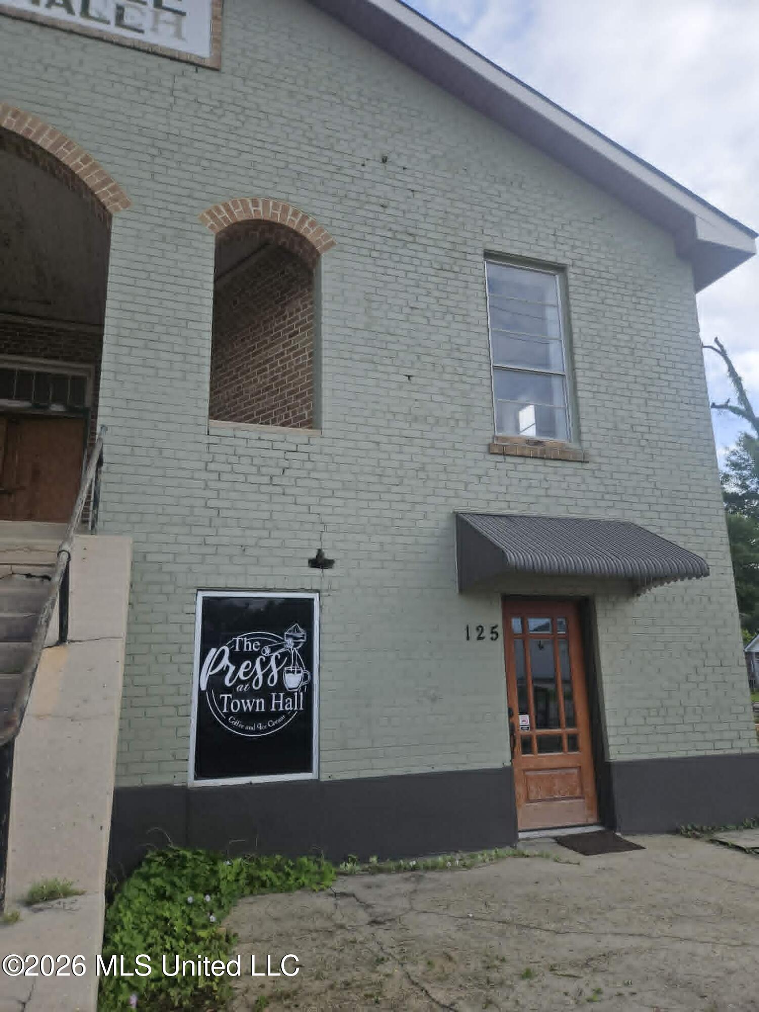 125 Eaton Street