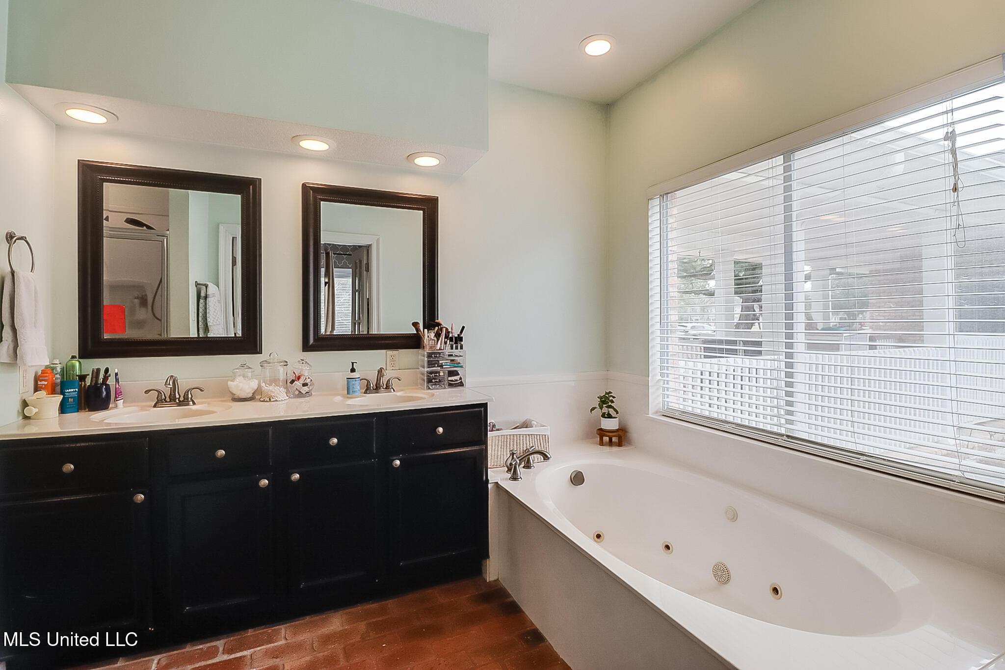 11845 River Estates Circle, Biloxi, Mississippi image 14