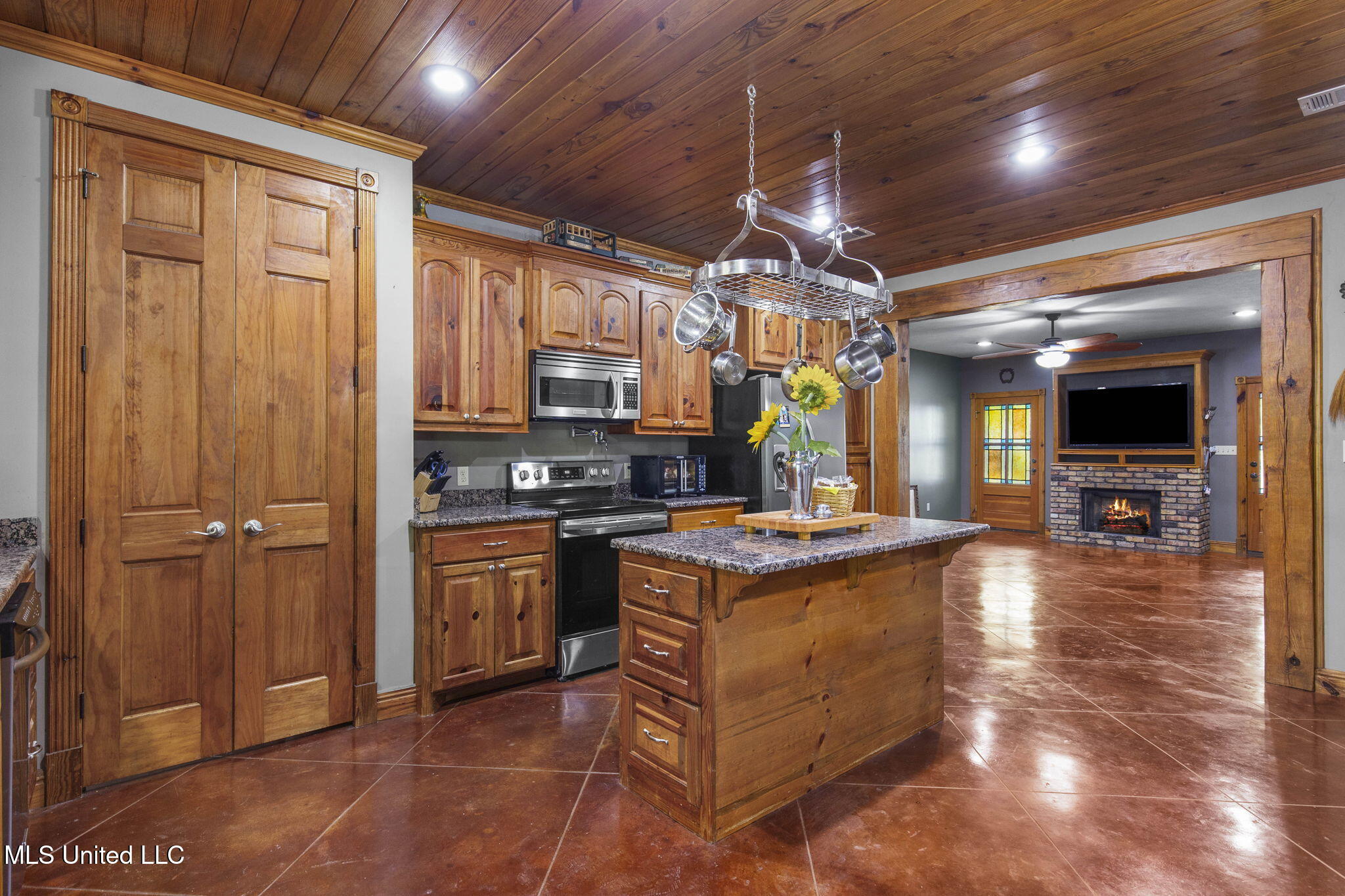 500 E Dewey Camp Drive, Florence, Mississippi image 11