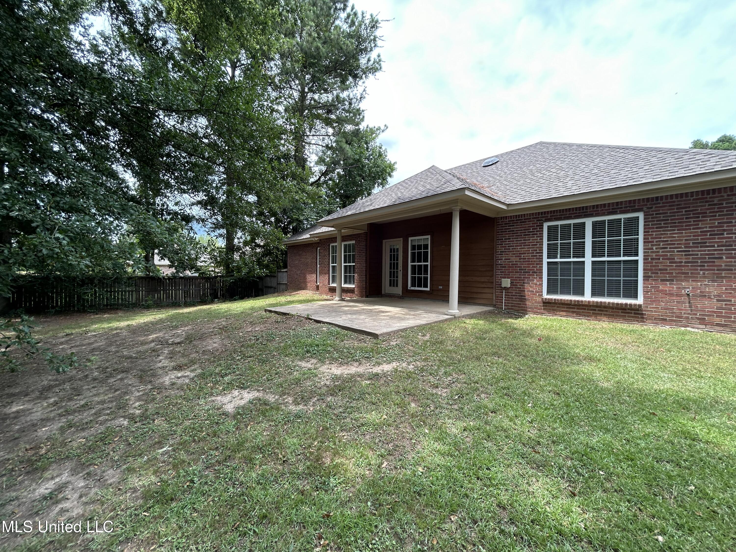 107 Highbury Cove, Canton, Mississippi image 12