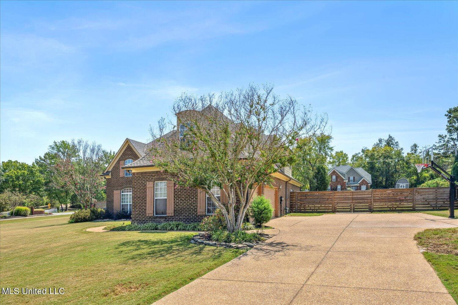 8655 Belmor Crossing Cove, Olive Branch, Mississippi image 35