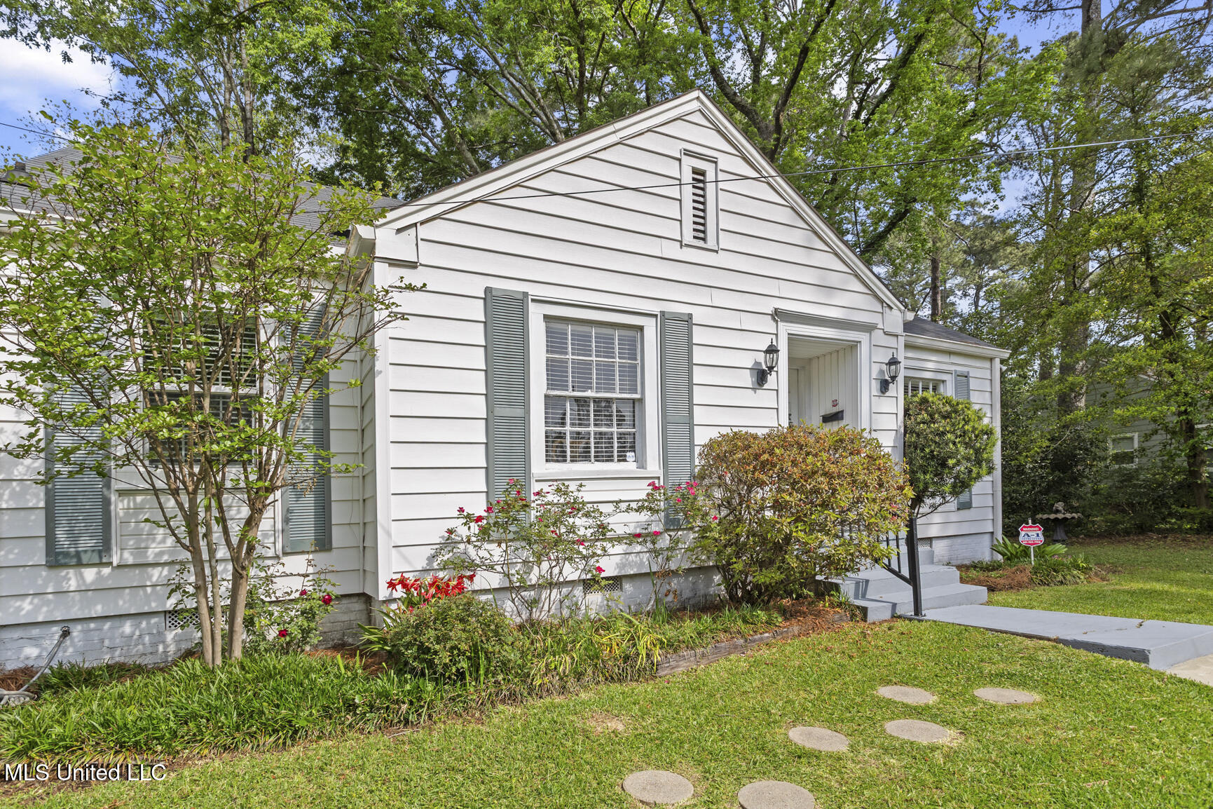 141 River Park Drive, Jackson, Mississippi image 2