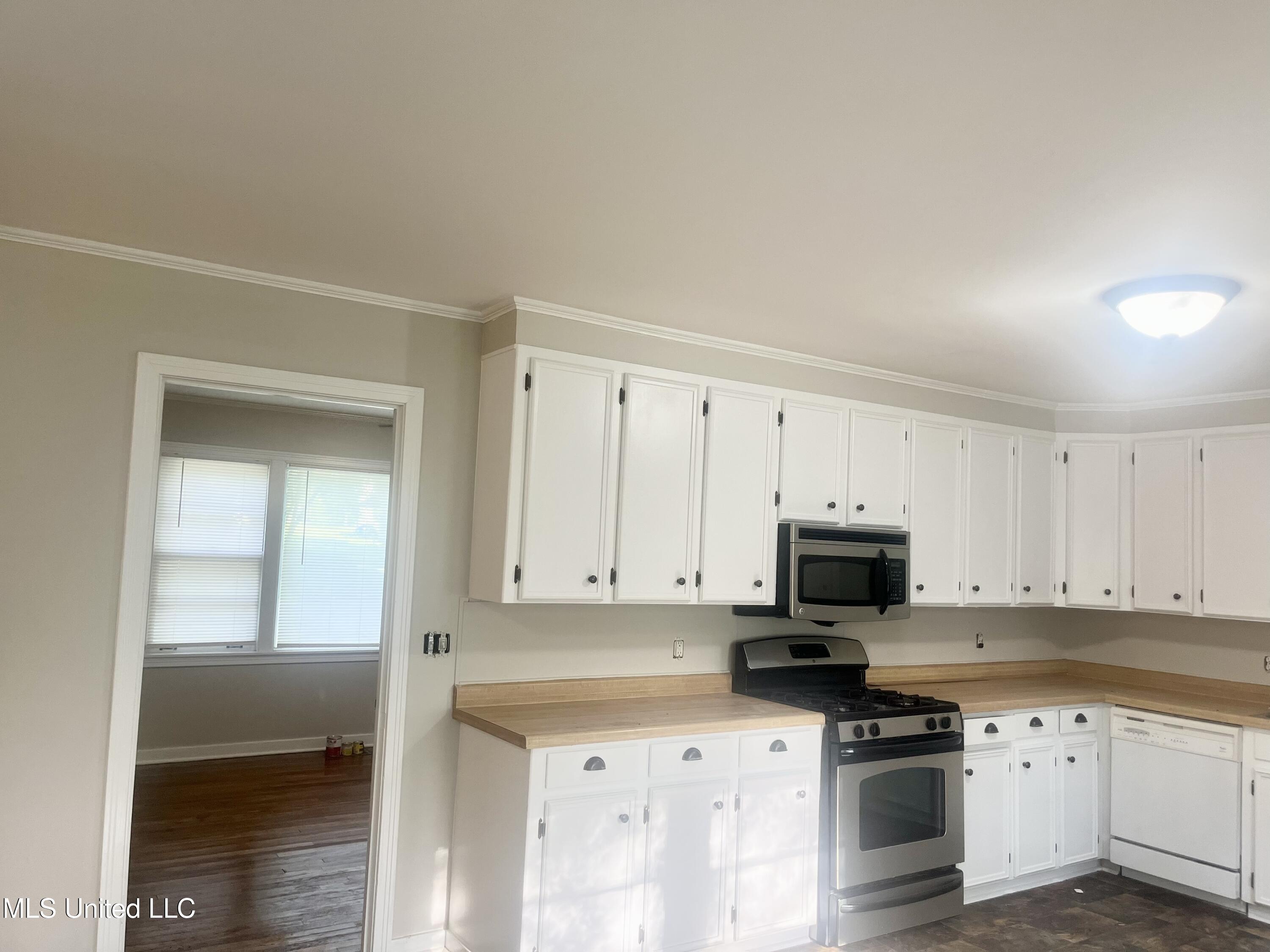 502 Montgomery Street, Winona, Mississippi image 12