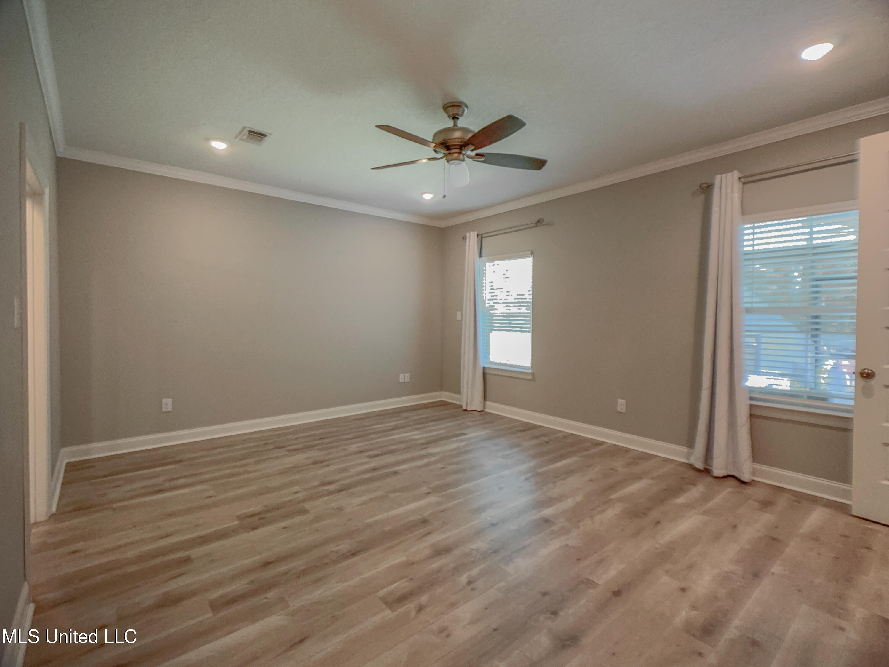 5807 Sylvester Street, Ocean Springs, Mississippi image 10