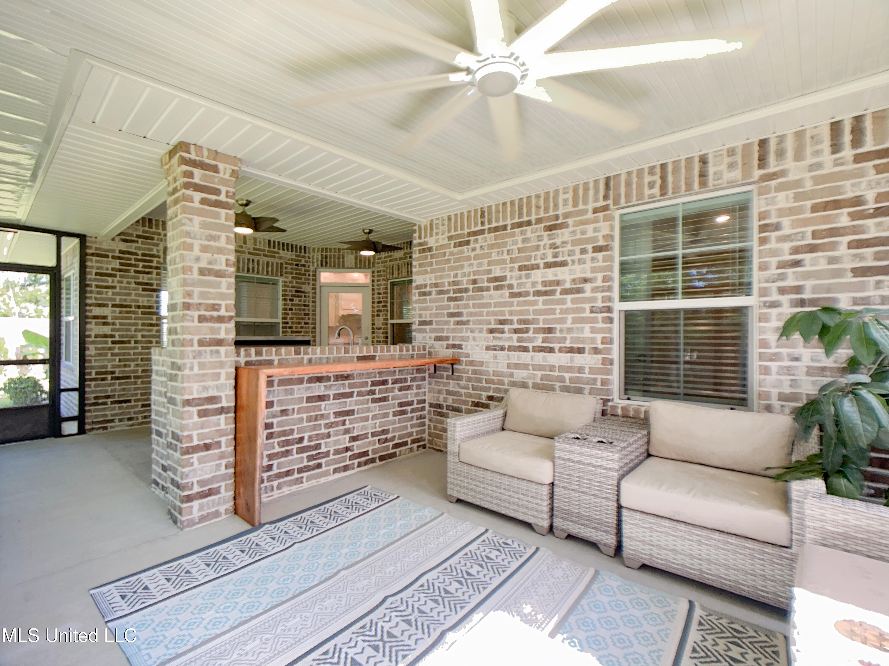 5807 Sylvester Street, Ocean Springs, Mississippi image 32