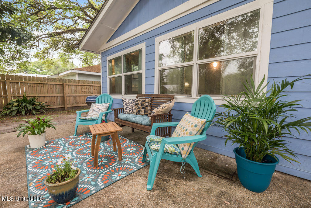 317 Ballentine Street, Bay Saint Louis, Mississippi image 8