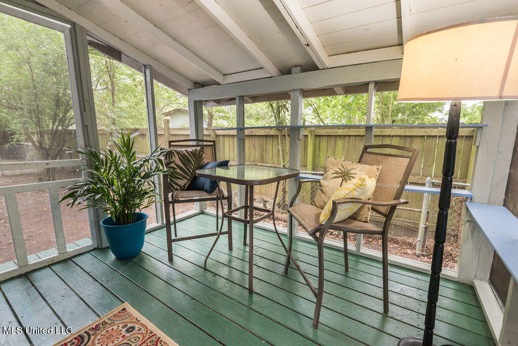 317 Ballentine Street, Bay Saint Louis, Mississippi image 18