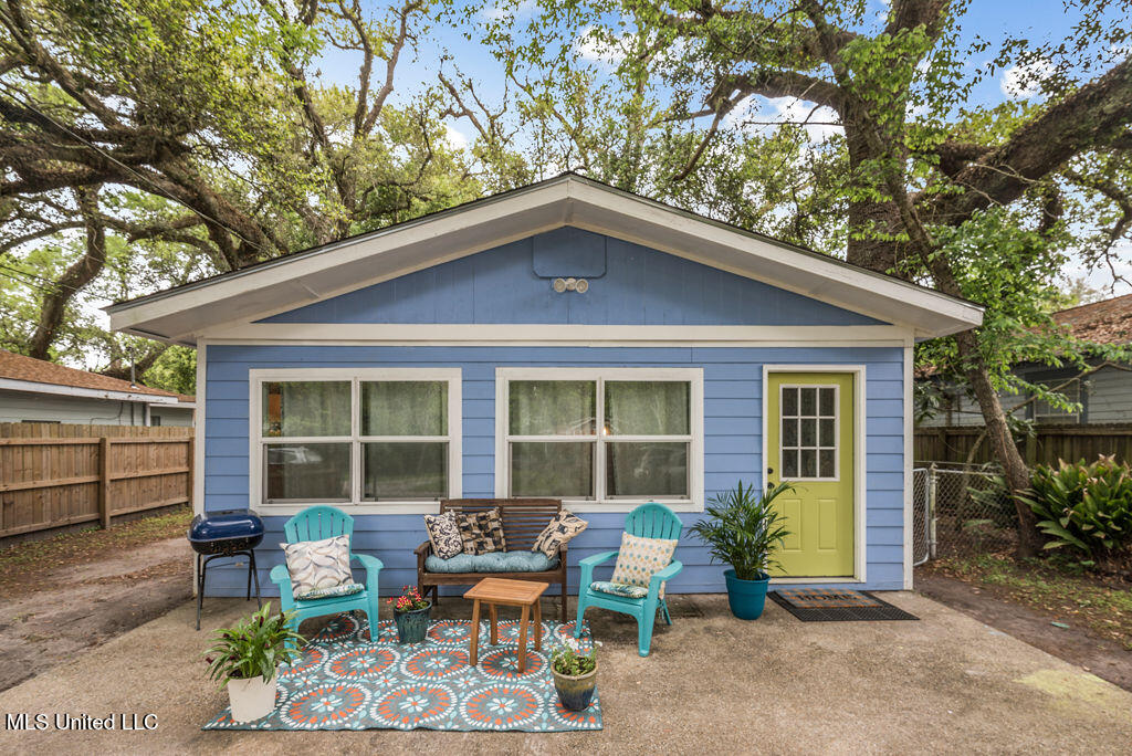 317 Ballentine Street, Bay Saint Louis, Mississippi image 3