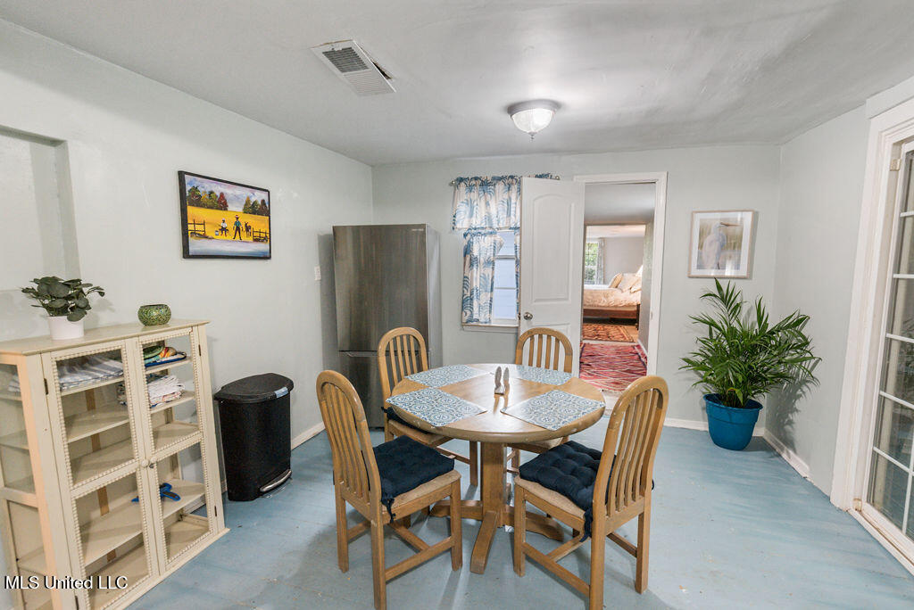 317 Ballentine Street, Bay Saint Louis, Mississippi image 20