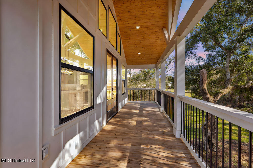 105 Austin Lane, Bay Saint Louis, Mississippi image 21