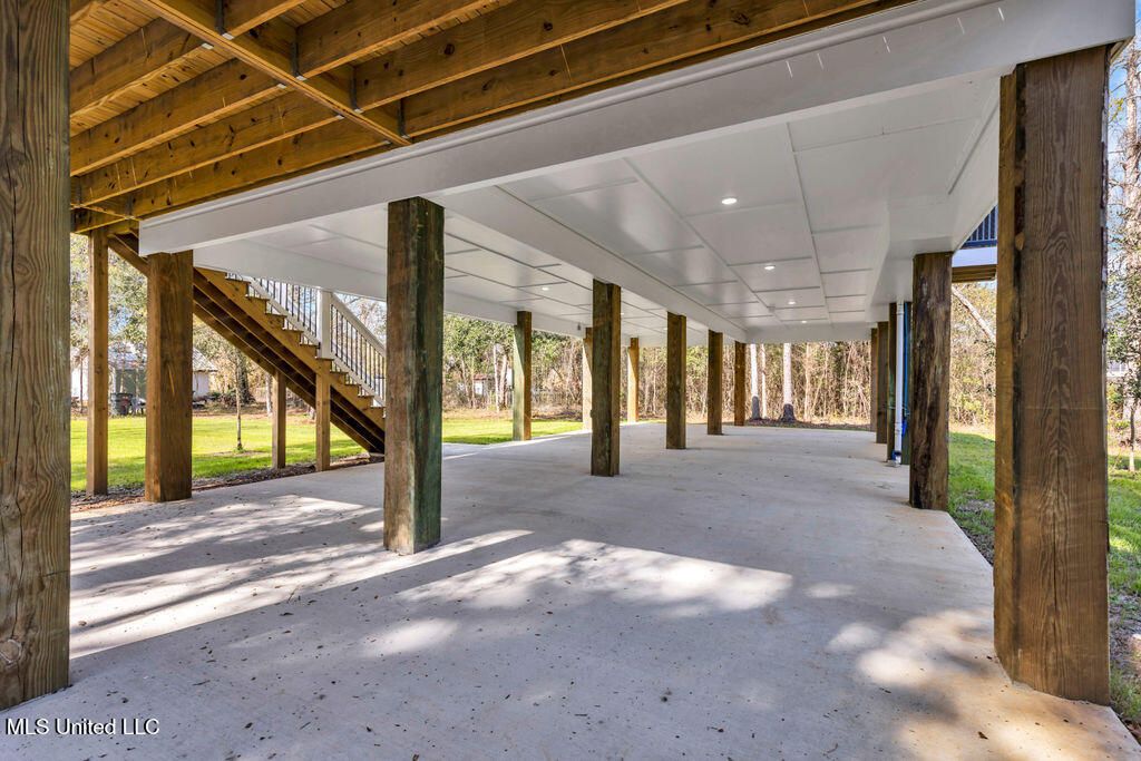 105 Austin Lane, Bay Saint Louis, Mississippi image 22