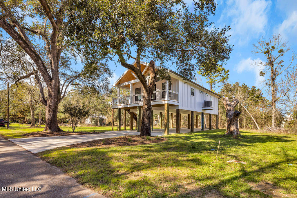 105 Austin Lane, Bay Saint Louis, Mississippi image 24