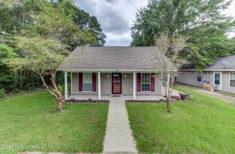 Homes For Sale - 2007 45th Avenue<br/> Gulfport, MS 39501