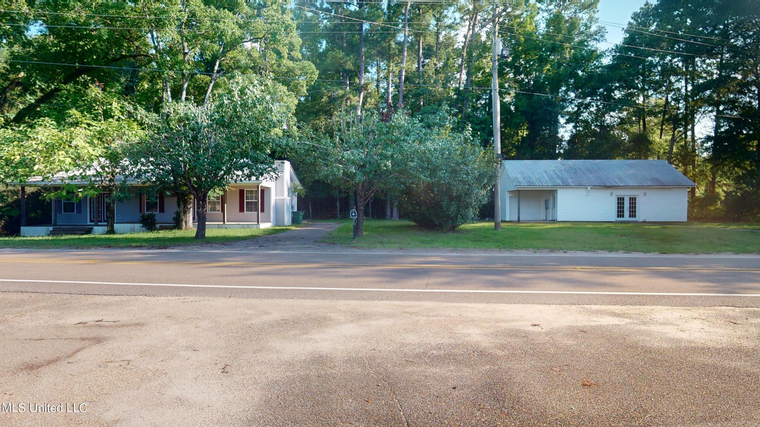 1323 Jonathan Road, Leakesville, Mississippi image 2