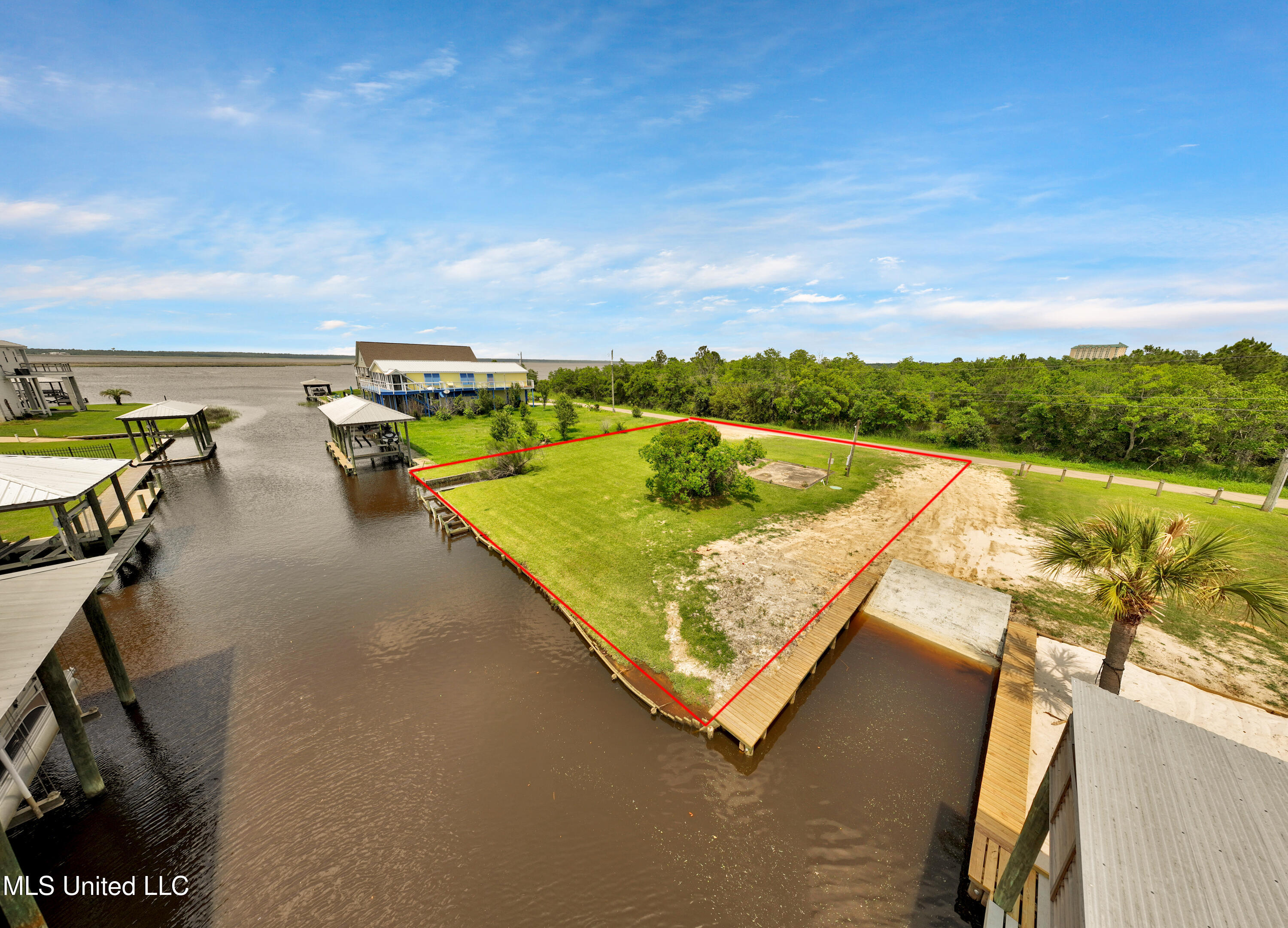 98 Wolfe Street, Bay Saint Louis, Mississippi image 5