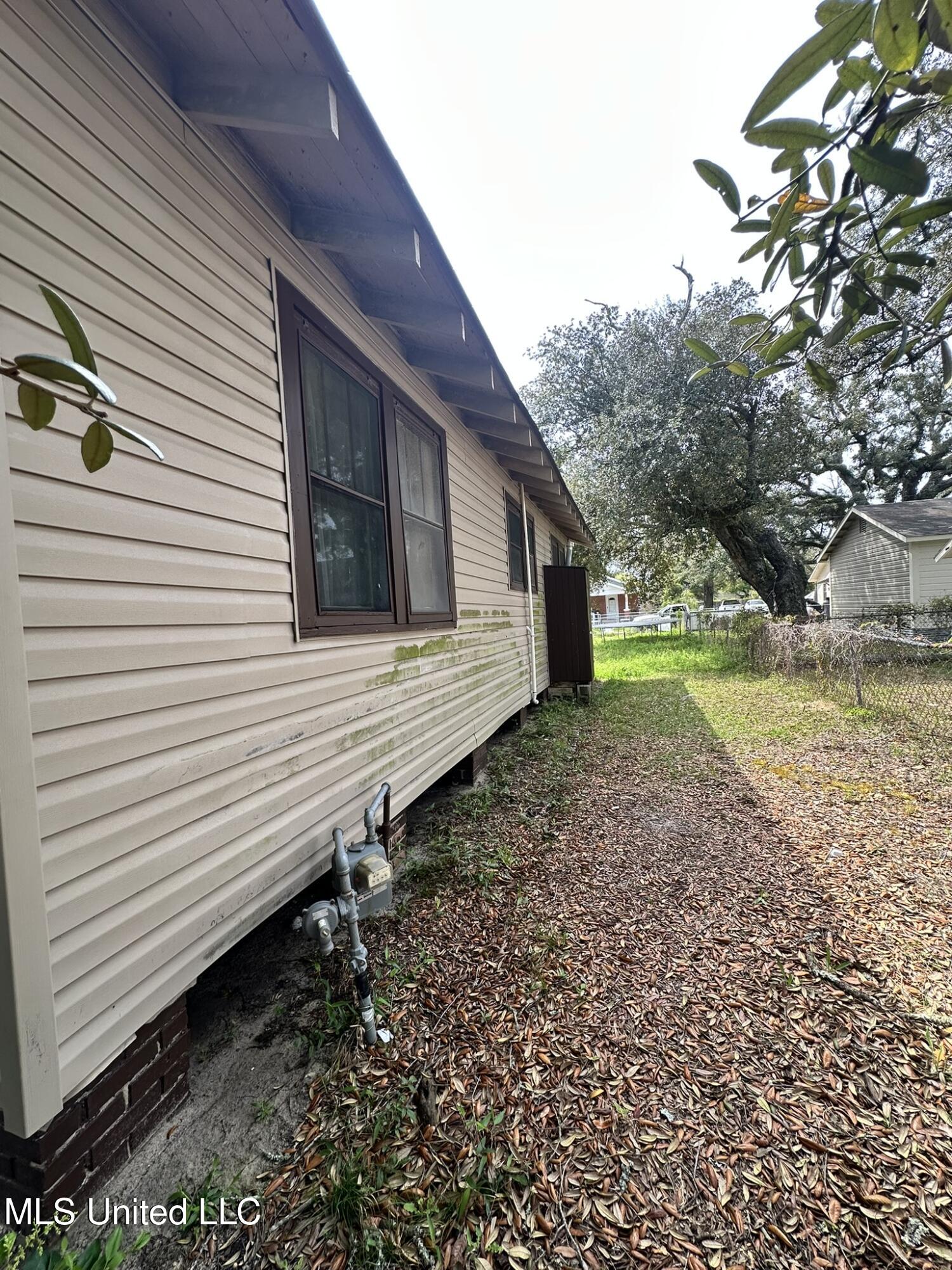 281 Strangi Avenue, Biloxi, Mississippi image 2