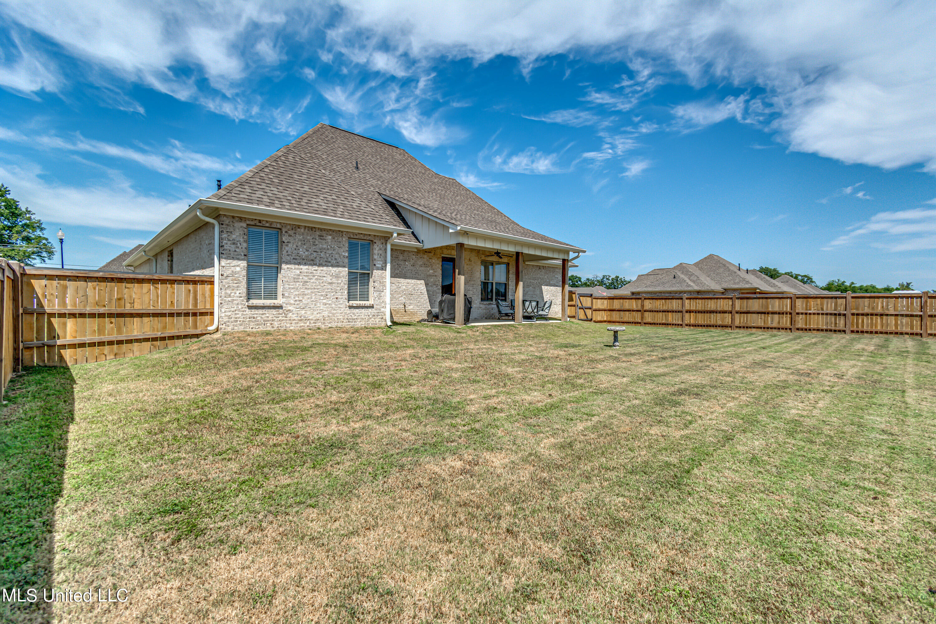 Canton, Mississippi 39046, United States, 3 Bedrooms Bedrooms, ,2 BathroomsBathrooms,Residential,Pending,45379