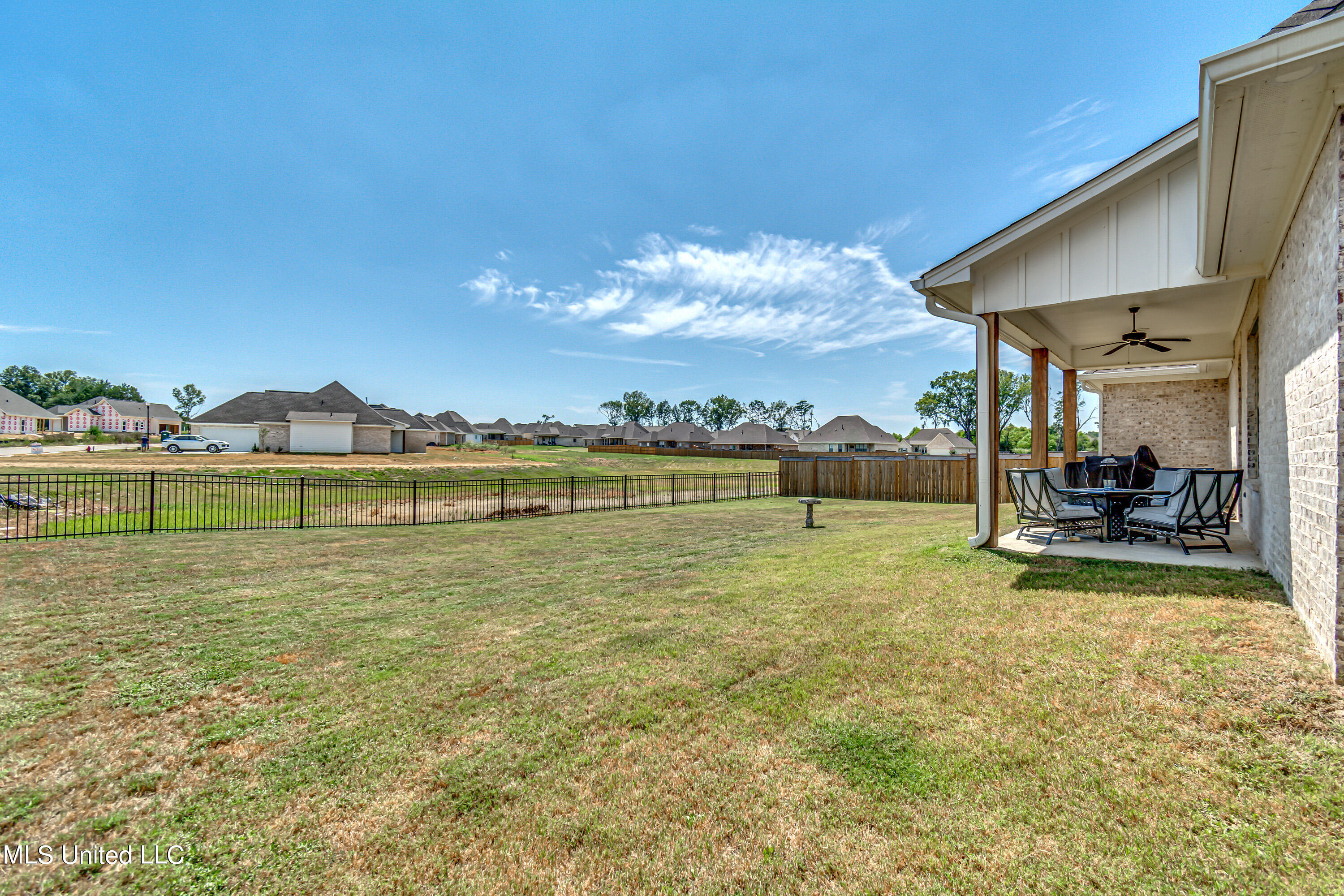 Canton, Mississippi 39046, United States, 3 Bedrooms Bedrooms, ,2 BathroomsBathrooms,Residential,Pending,45379