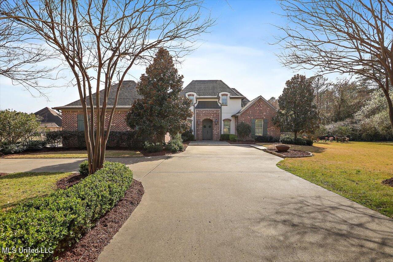 100 Indian Creek Boulevard, Flowood, Mississippi image 1