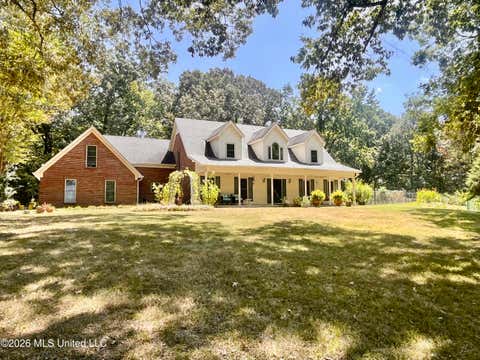 Homes For Sale - 5560 Poplar Corner Road<br/> Walls, MS 38680