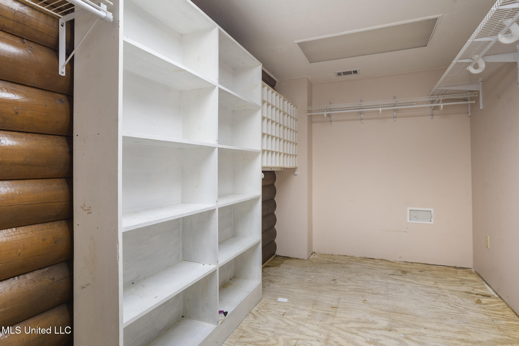 10 N Lakeshore Drive, Lumberton, Mississippi image 13