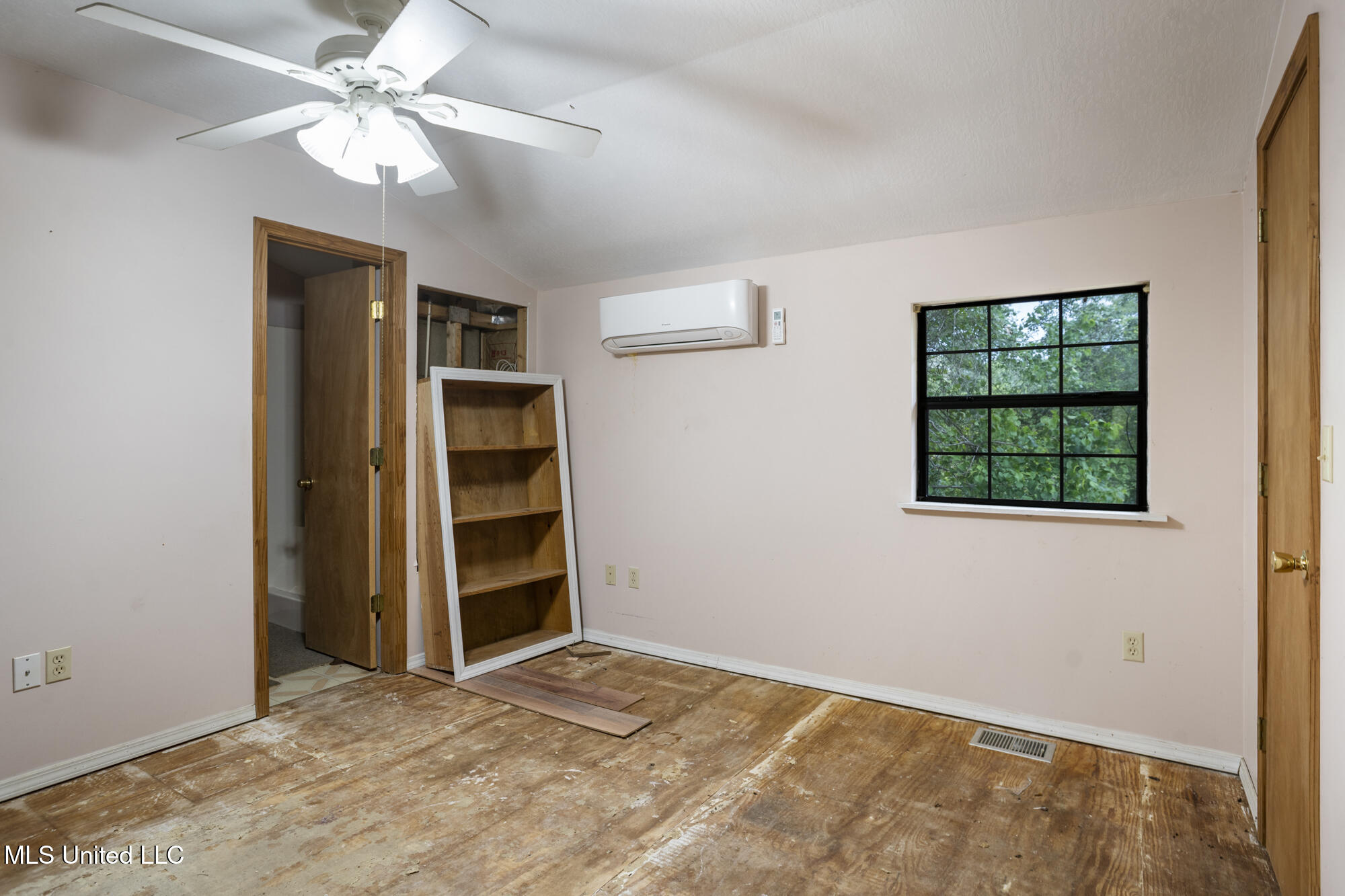 10 N Lakeshore Drive, Lumberton, Mississippi image 21